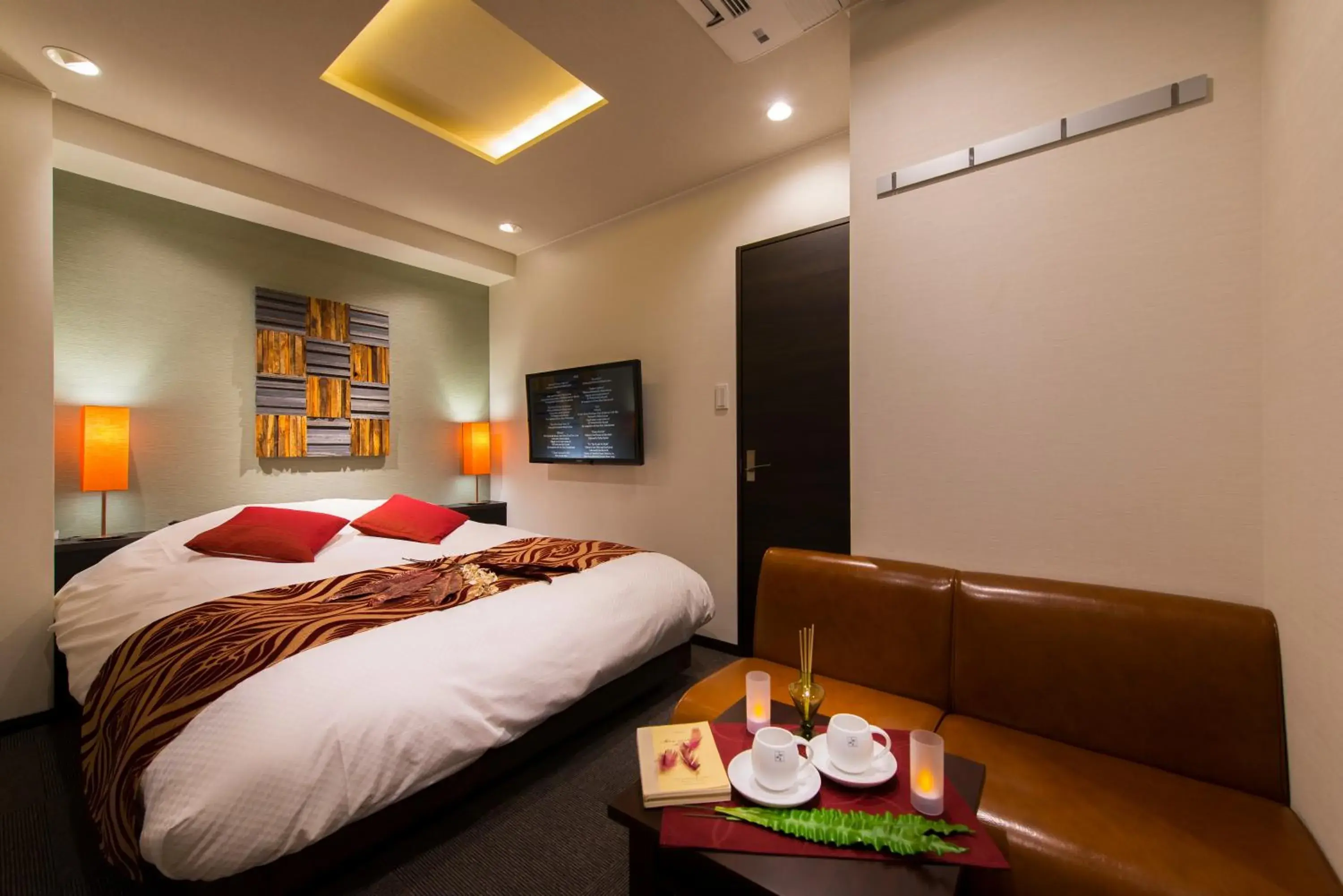 Double Room + Early Check in at 15:00 in Hotel COREST (Adult Only) Double Room + Early Check in at 15:00 in Hotel COREST (Adult Only)