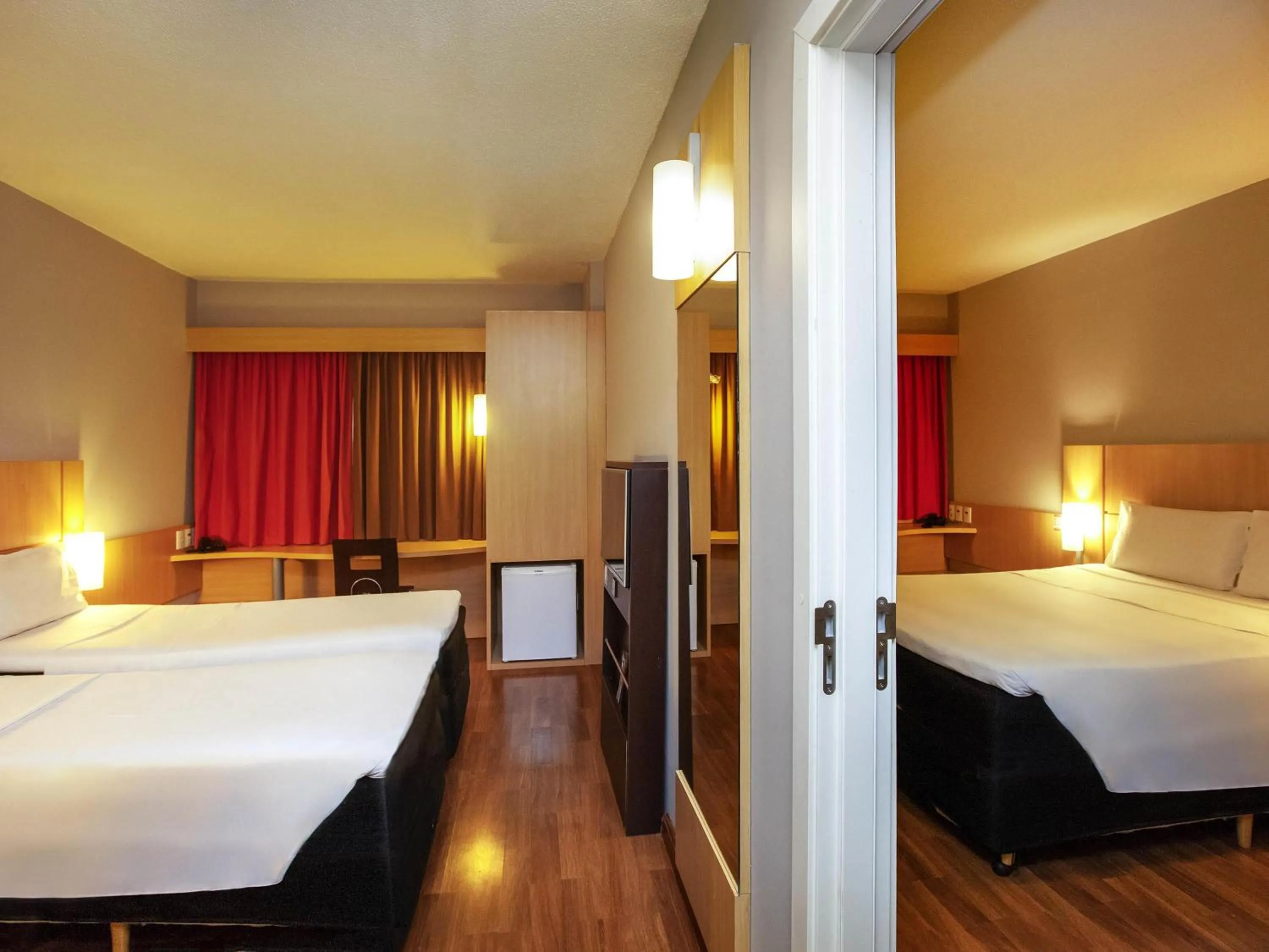 Bedroom, Bed in ibis Recife Boa Viagem