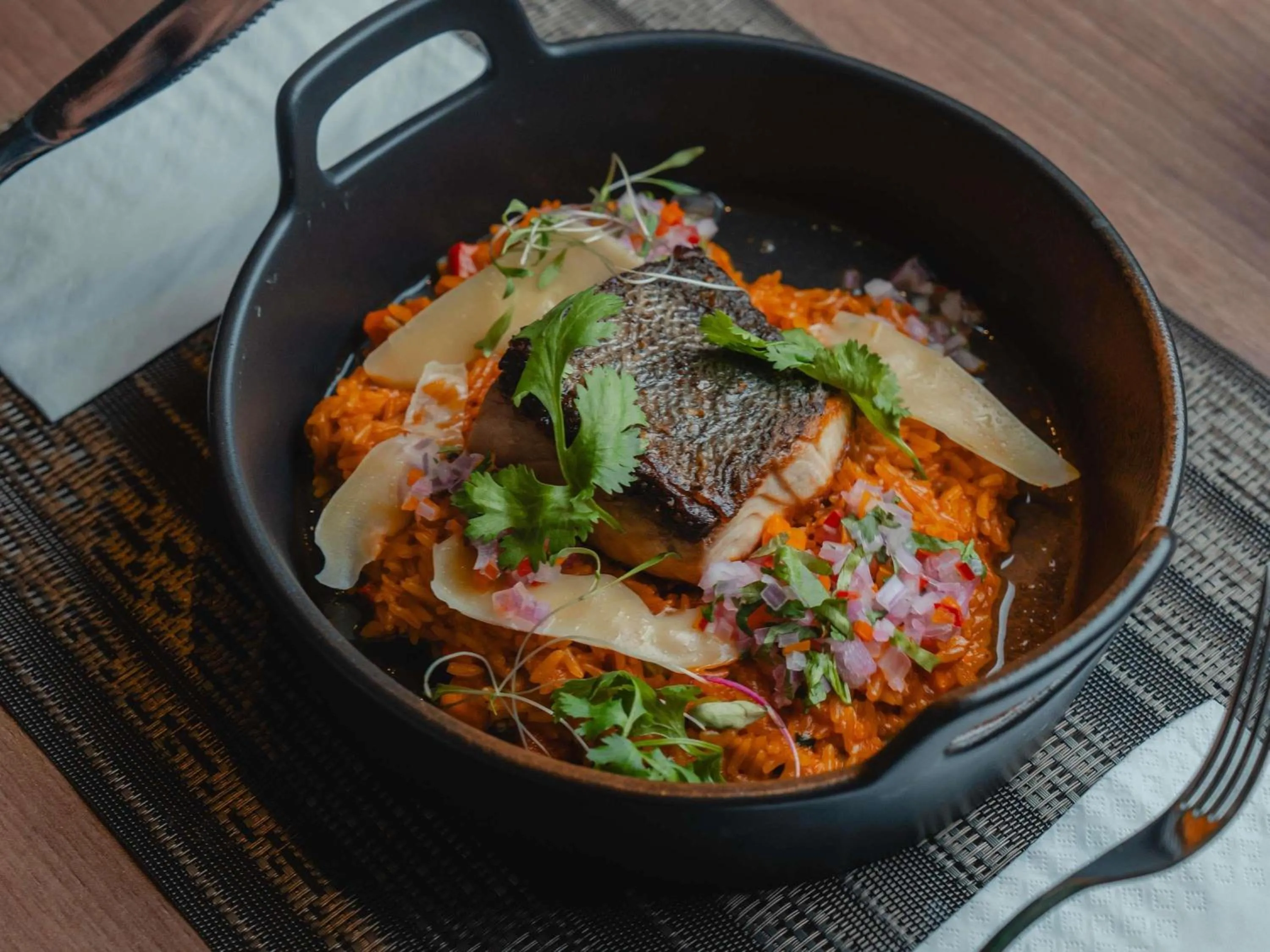 Restaurant/places to eat in ibis Lima Reducto Miraflores