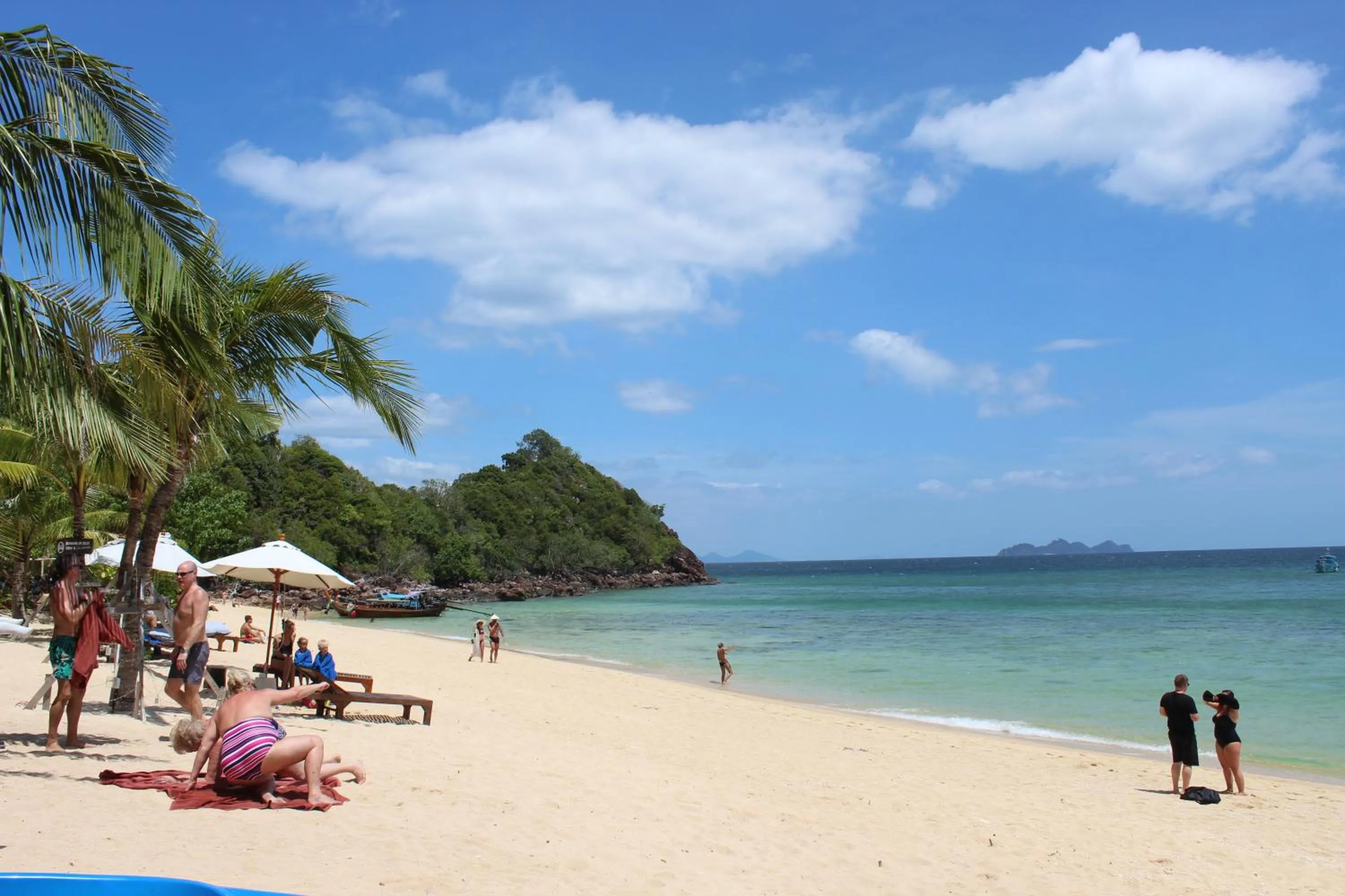 People in Koh Ngai Paradise Beach