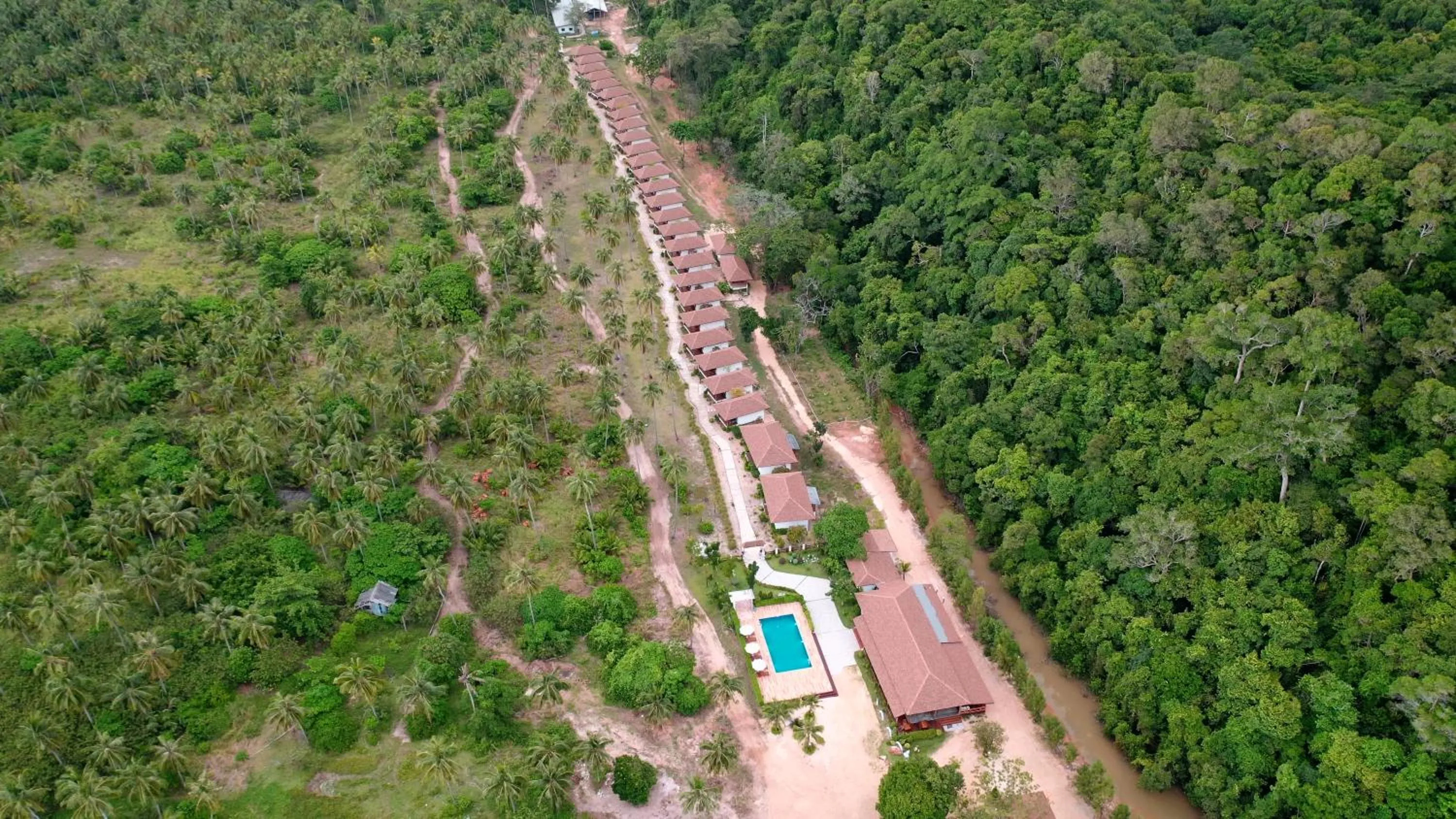 Breakfast in Koh Ngai Paradise Beach