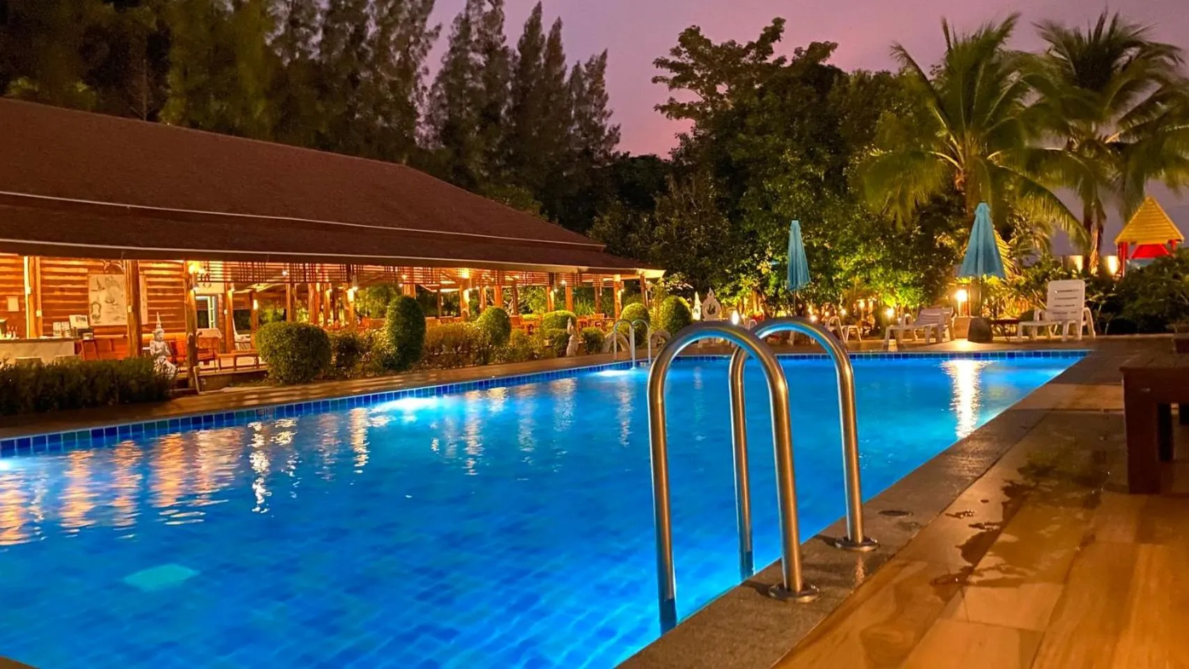 Night in Koh Ngai Paradise Beach