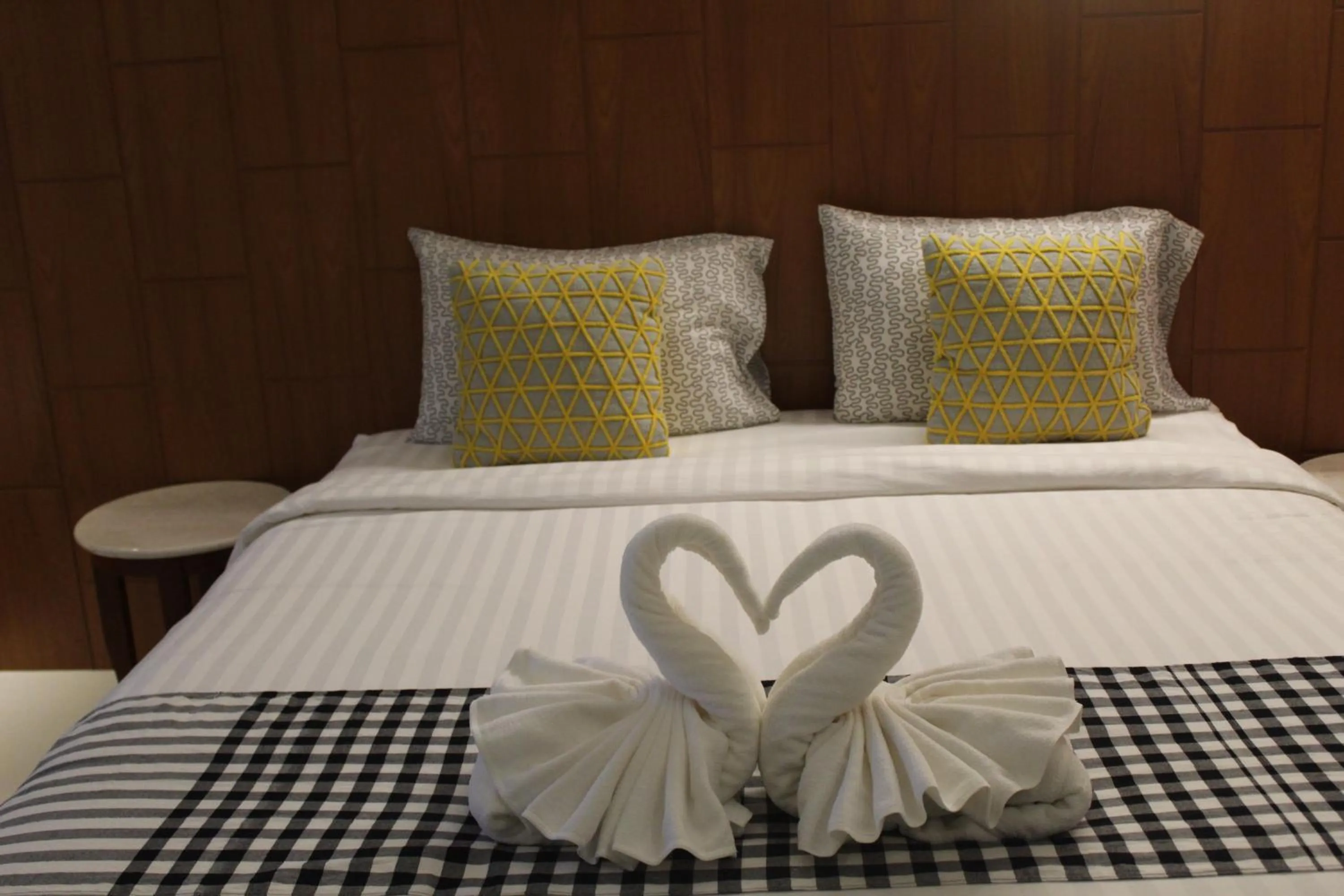 Bed in Koh Ngai Paradise Beach