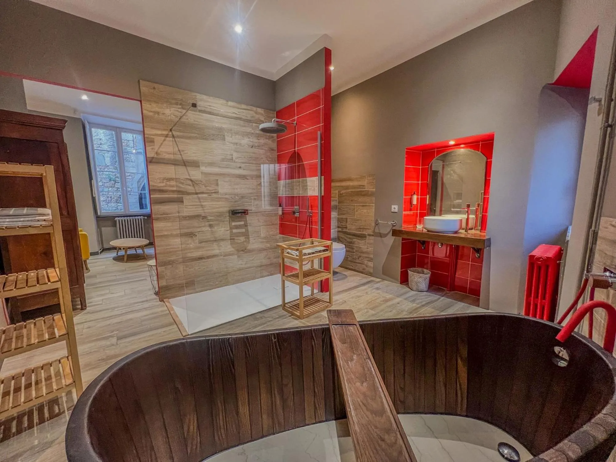 Shower in Hôtel d'Alibert