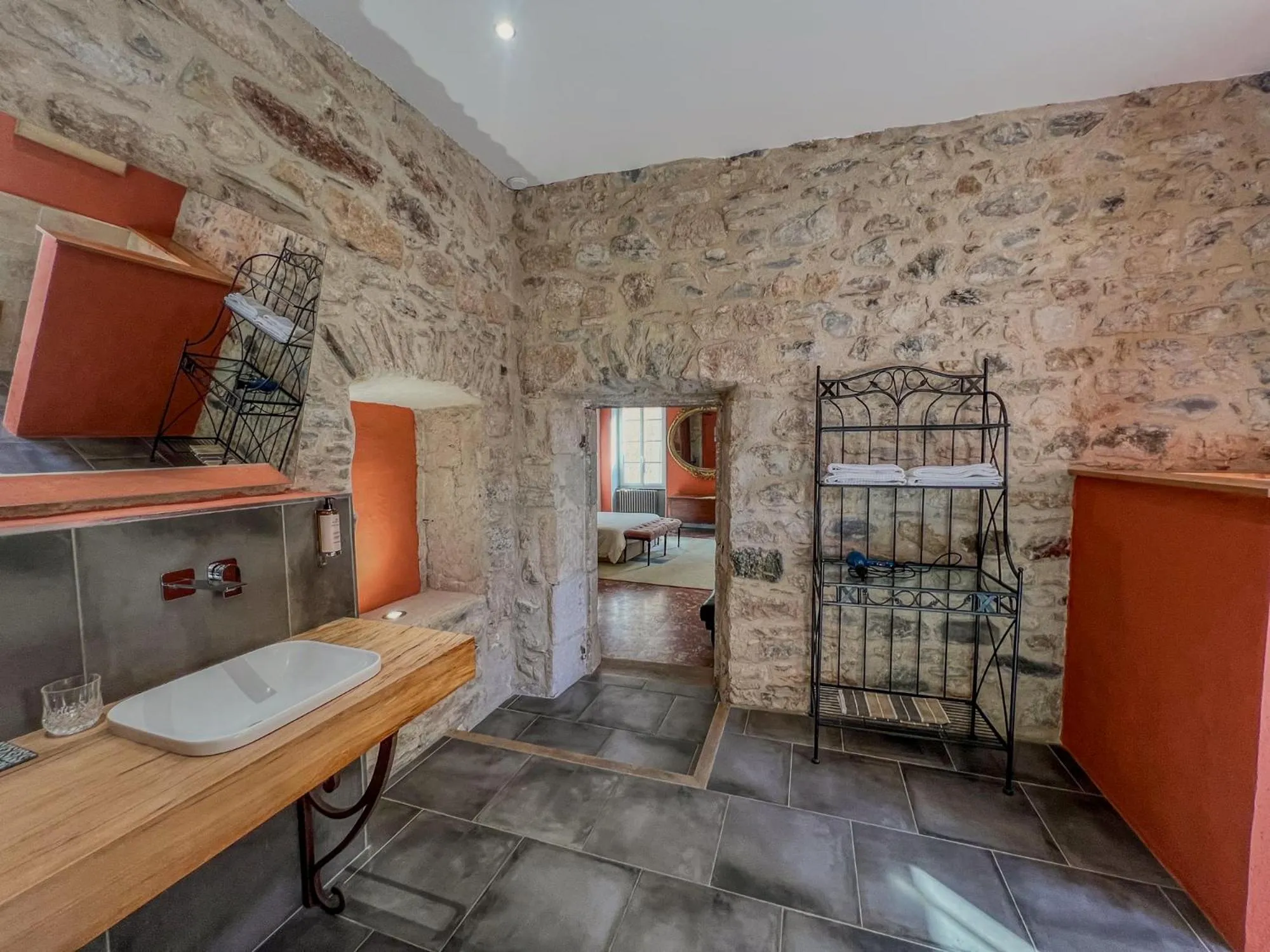 Bathroom, Bed in Hôtel d'Alibert