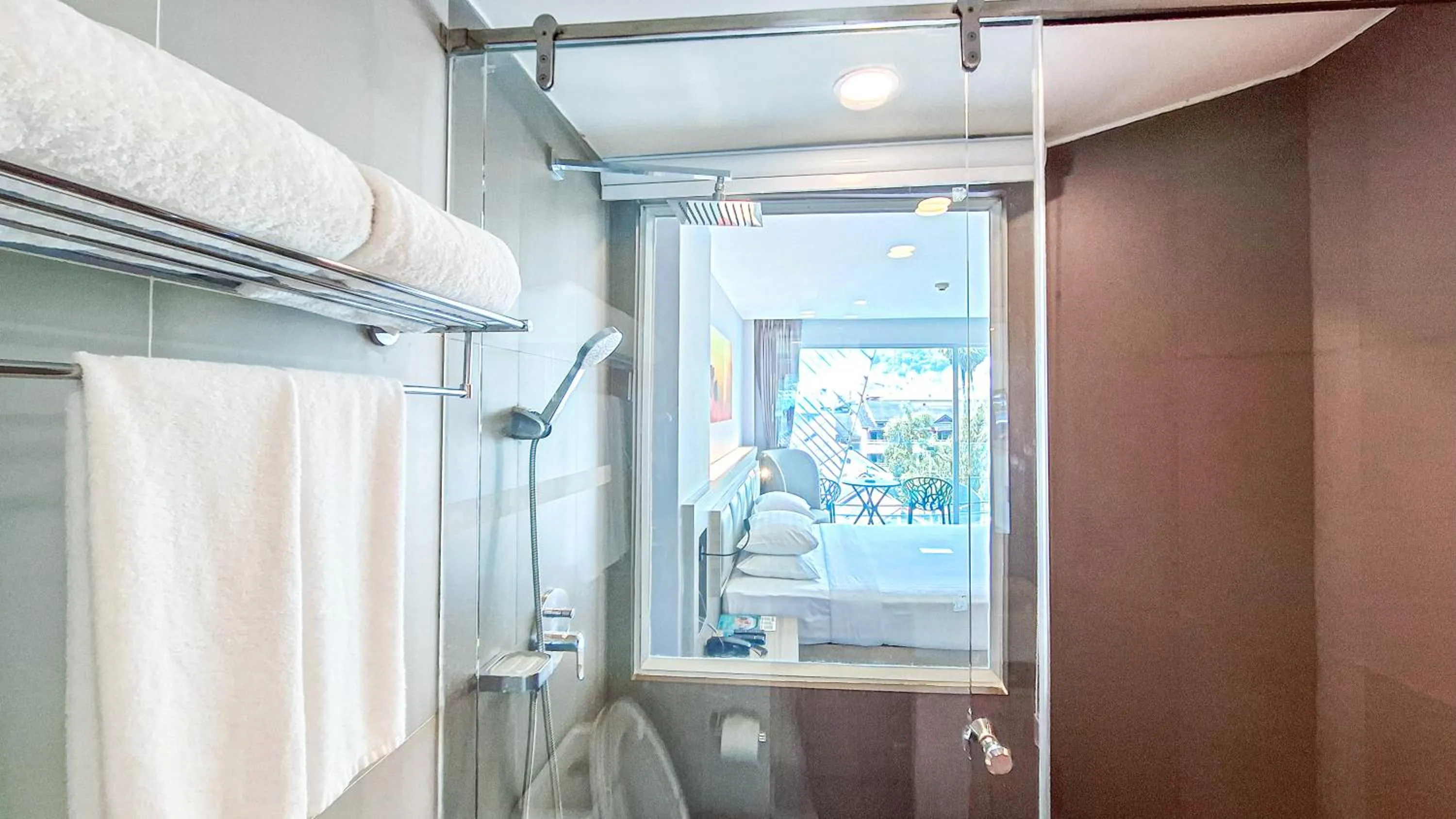 Bathroom in Clarian Hotel Beach Patong