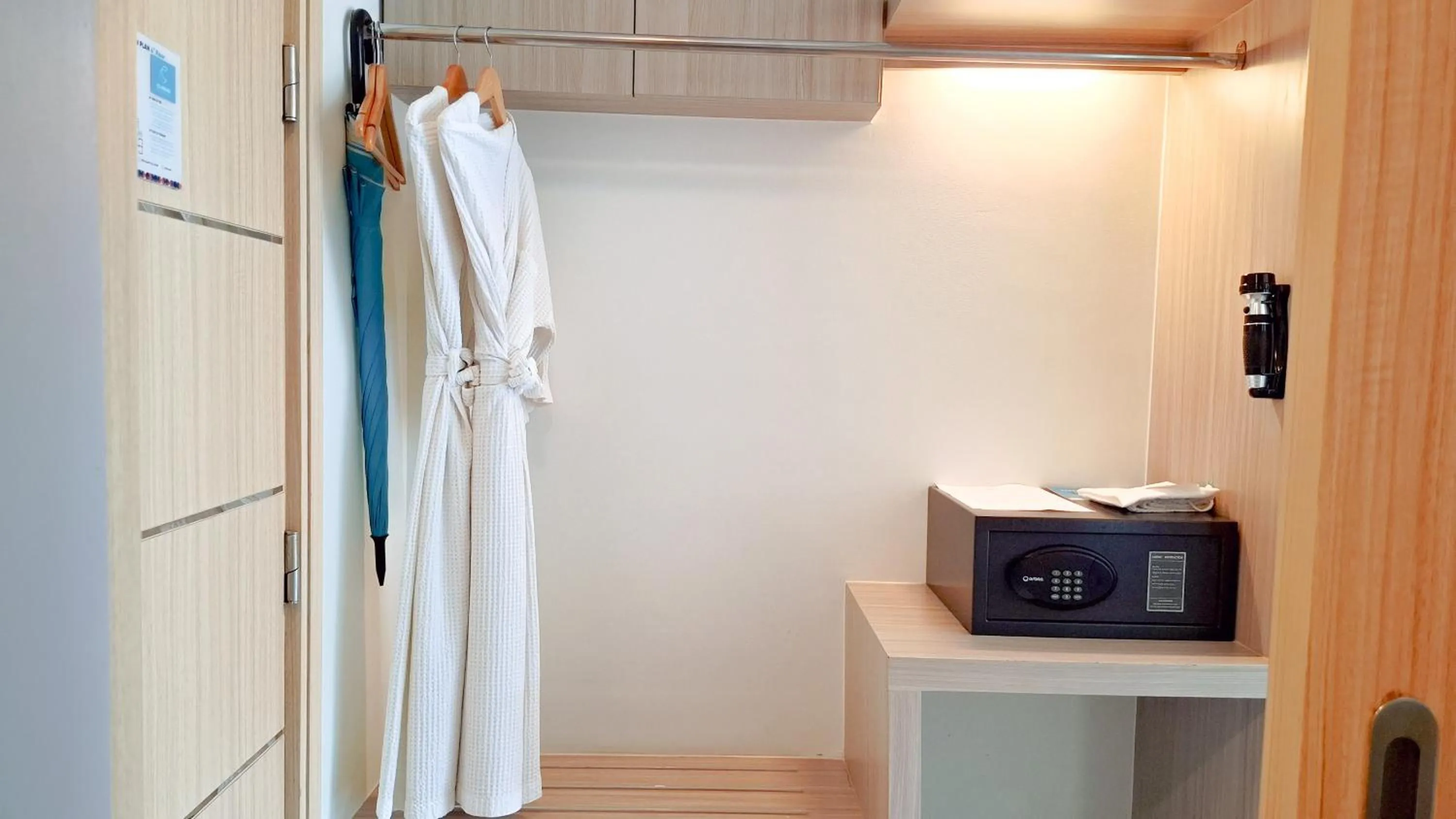 Area and facilities in Clarian Hotel Beach Patong