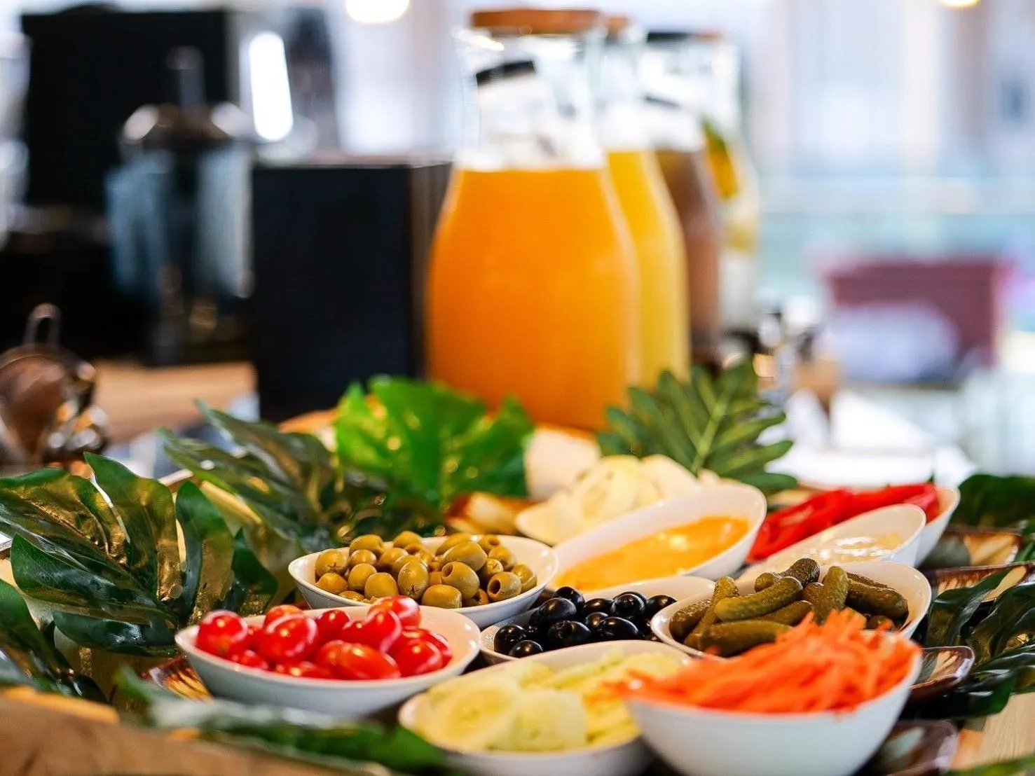 Restaurant/places to eat in Clarian Hotel Beach Patong