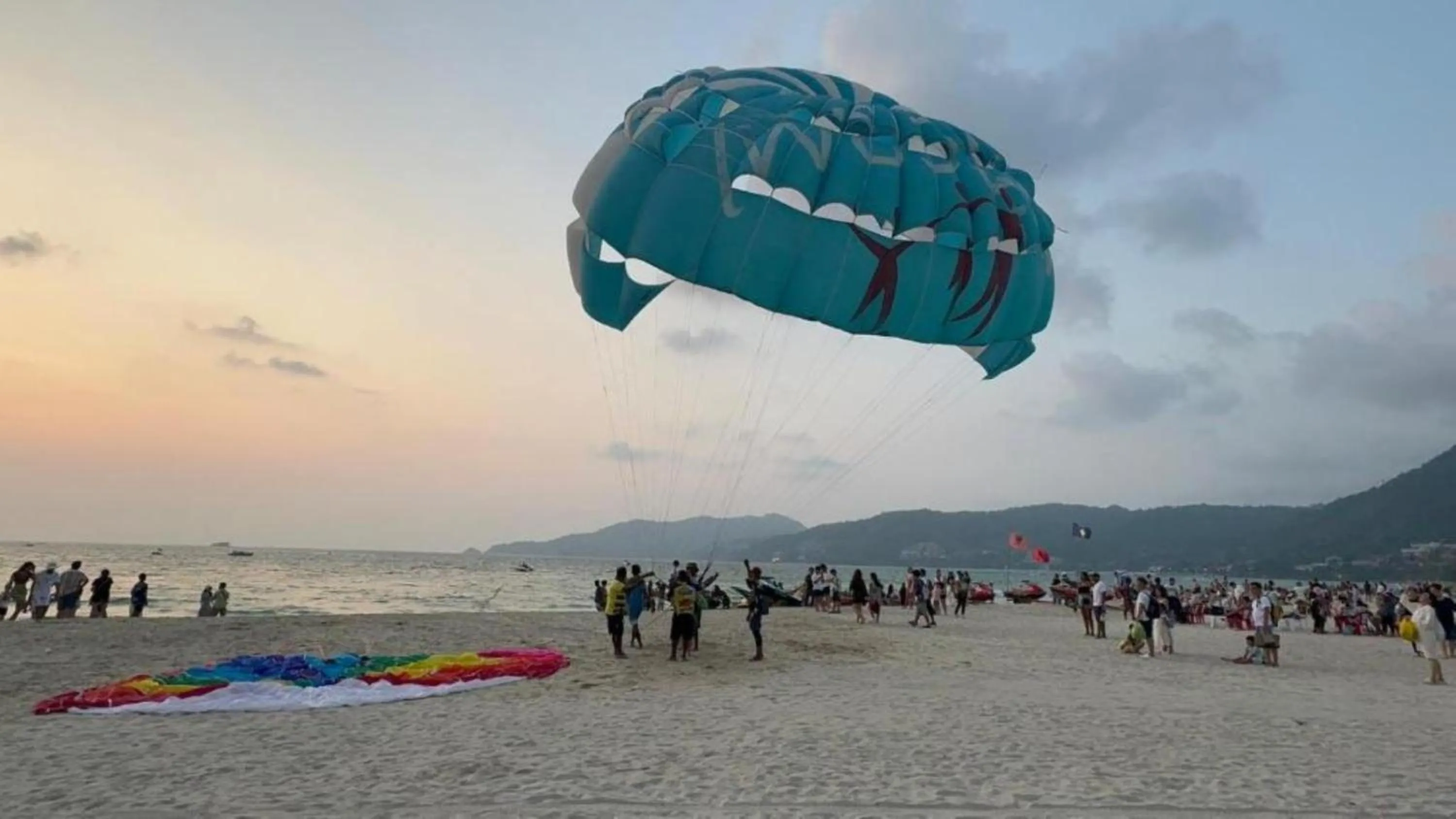 Activities in Clarian Hotel Beach Patong