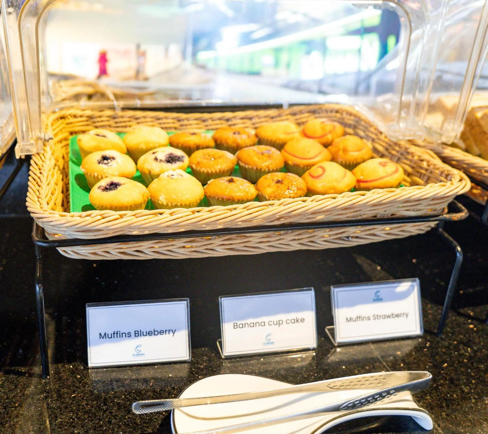 Restaurant/places to eat in Clarian Hotel Beach Patong