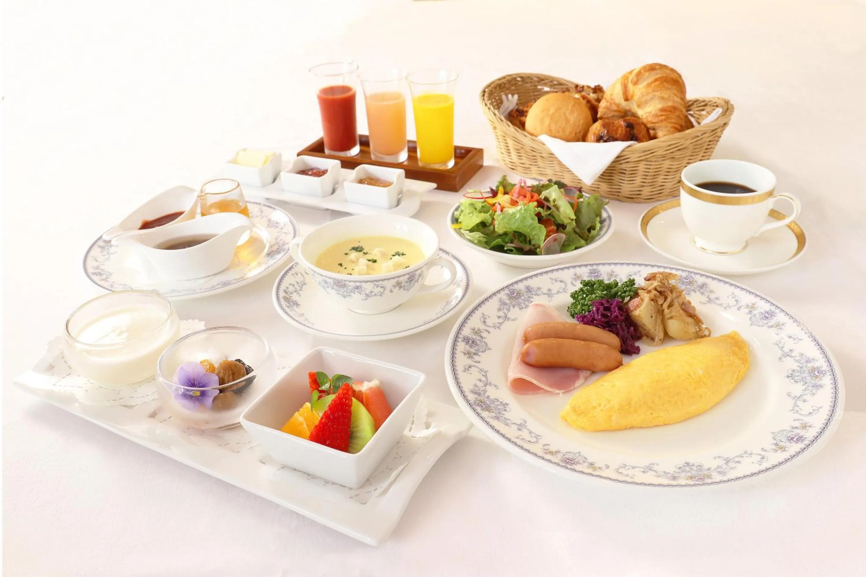 Breakfast in Hotel Grand Fuji