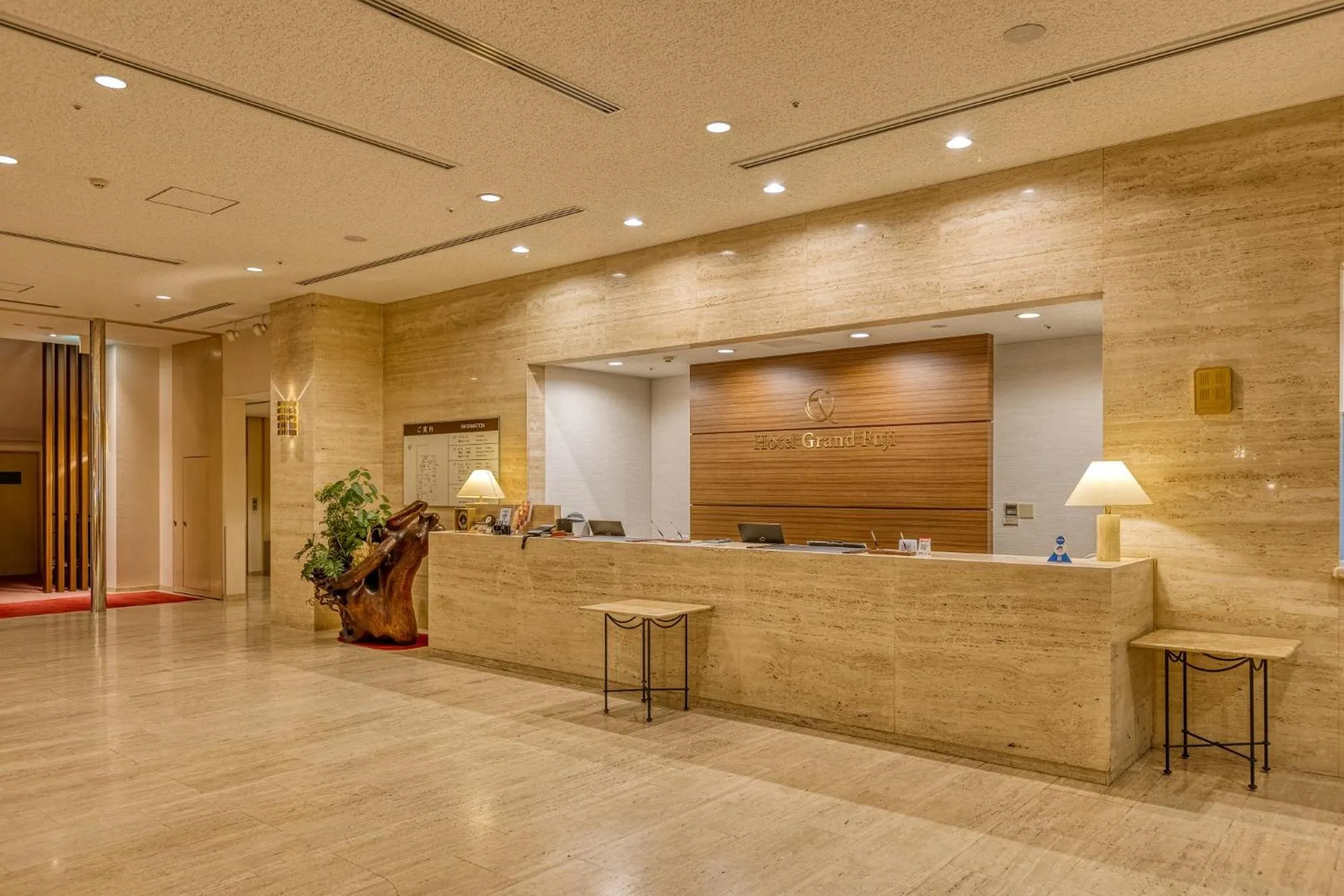Lobby or reception in Hotel Grand Fuji