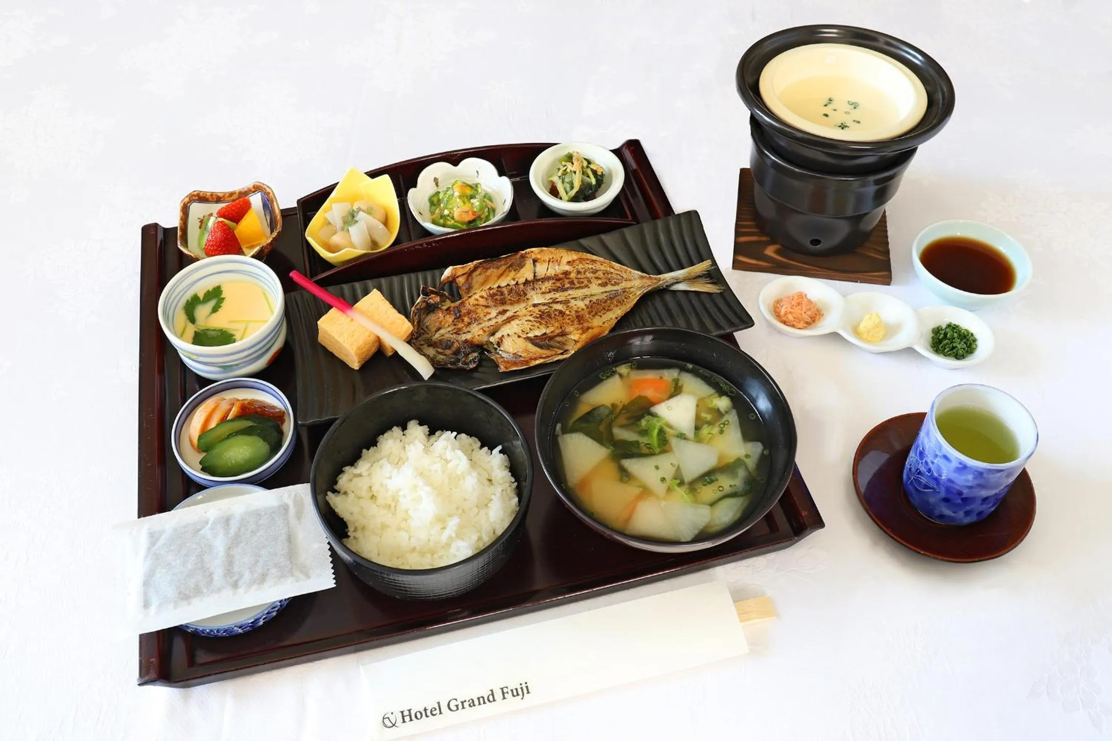 Breakfast in Hotel Grand Fuji