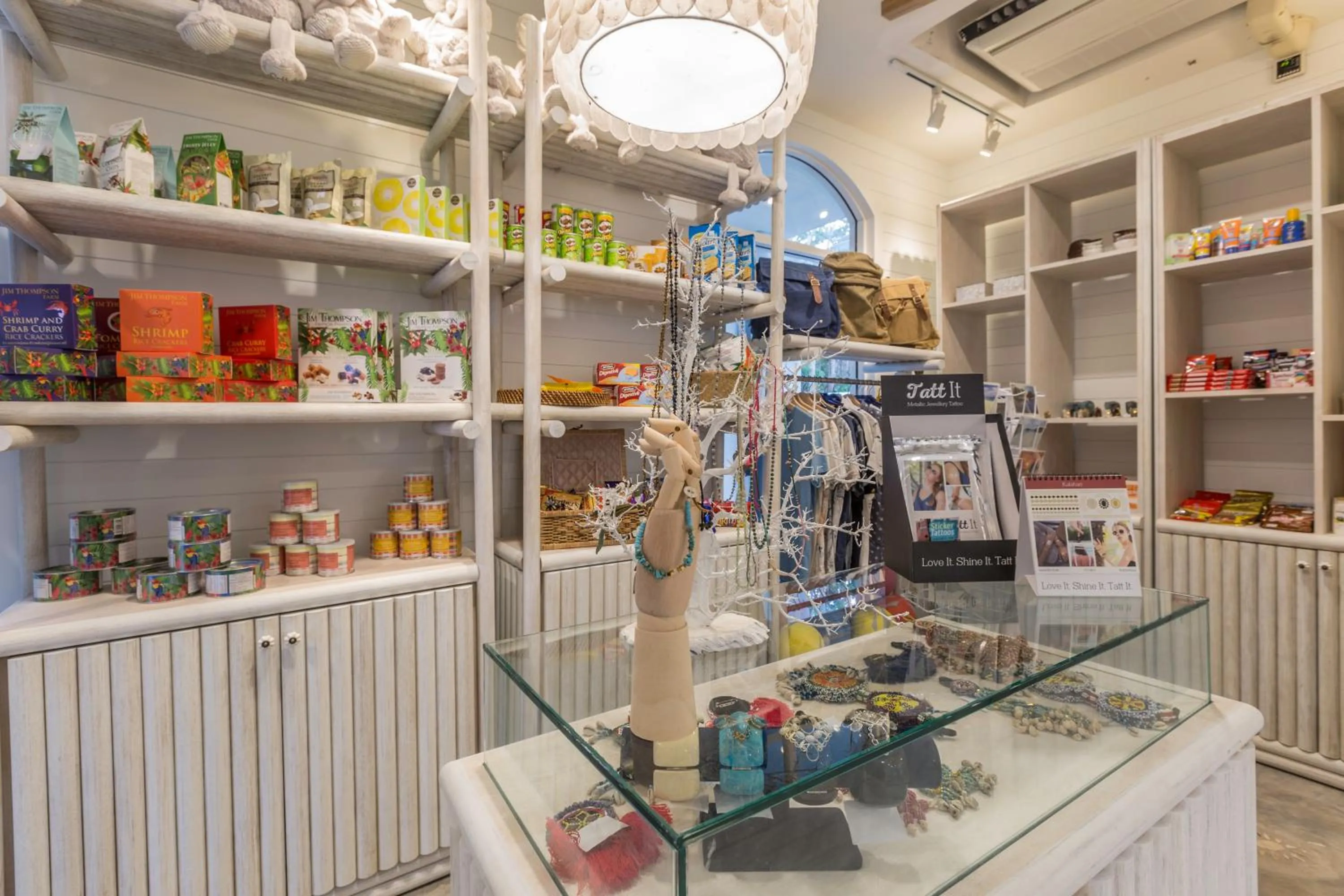 On-site shops in Cape Kudu Hotel, Koh Yao Noi