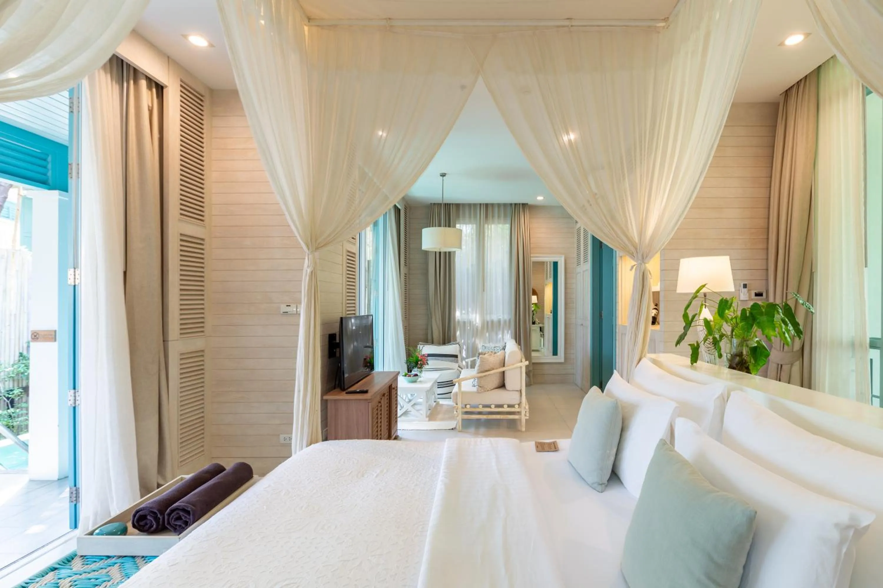 Bed in Cape Kudu Hotel, Koh Yao Noi