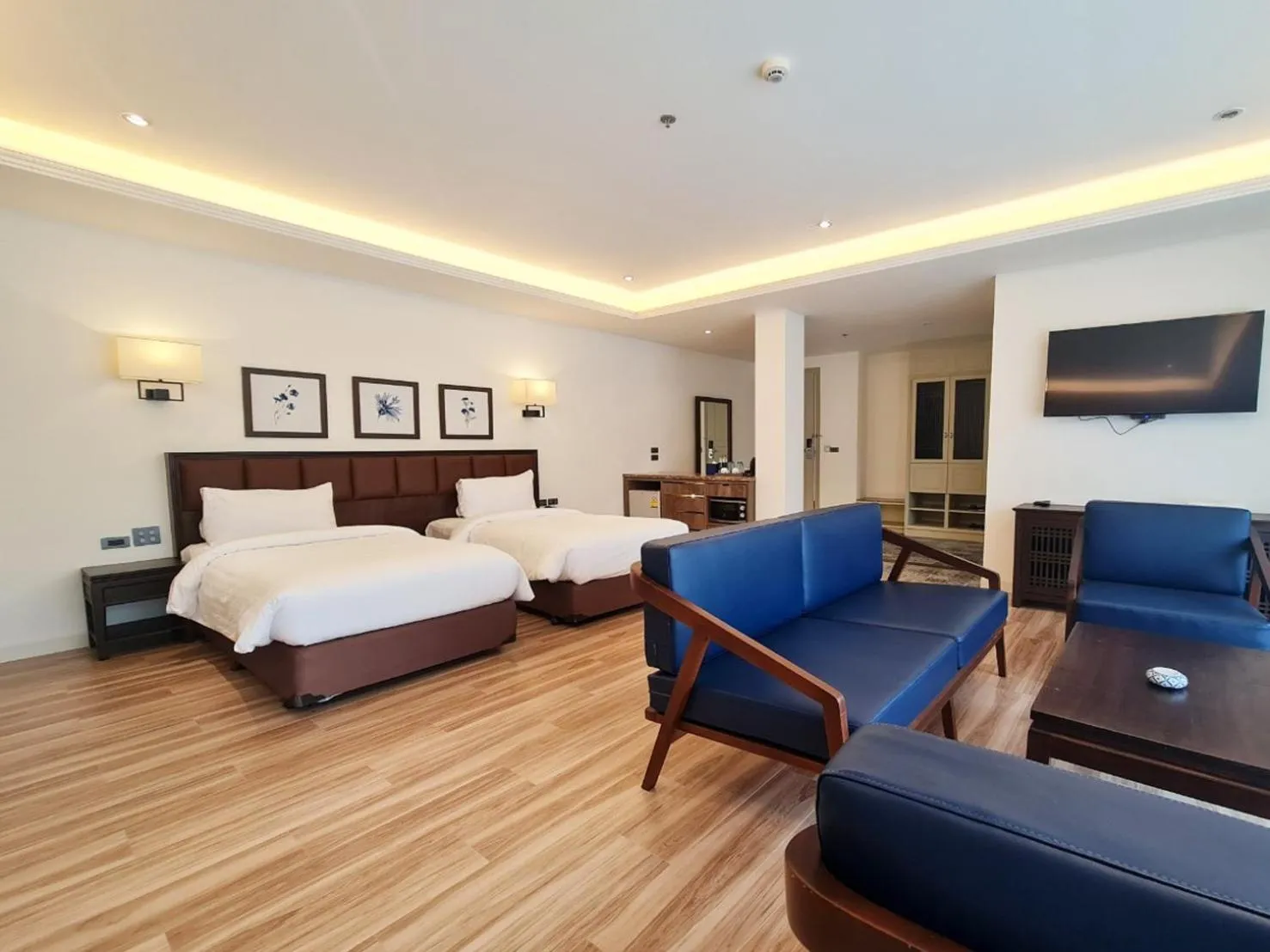 Bed in Katathong Golf Resort & Spa