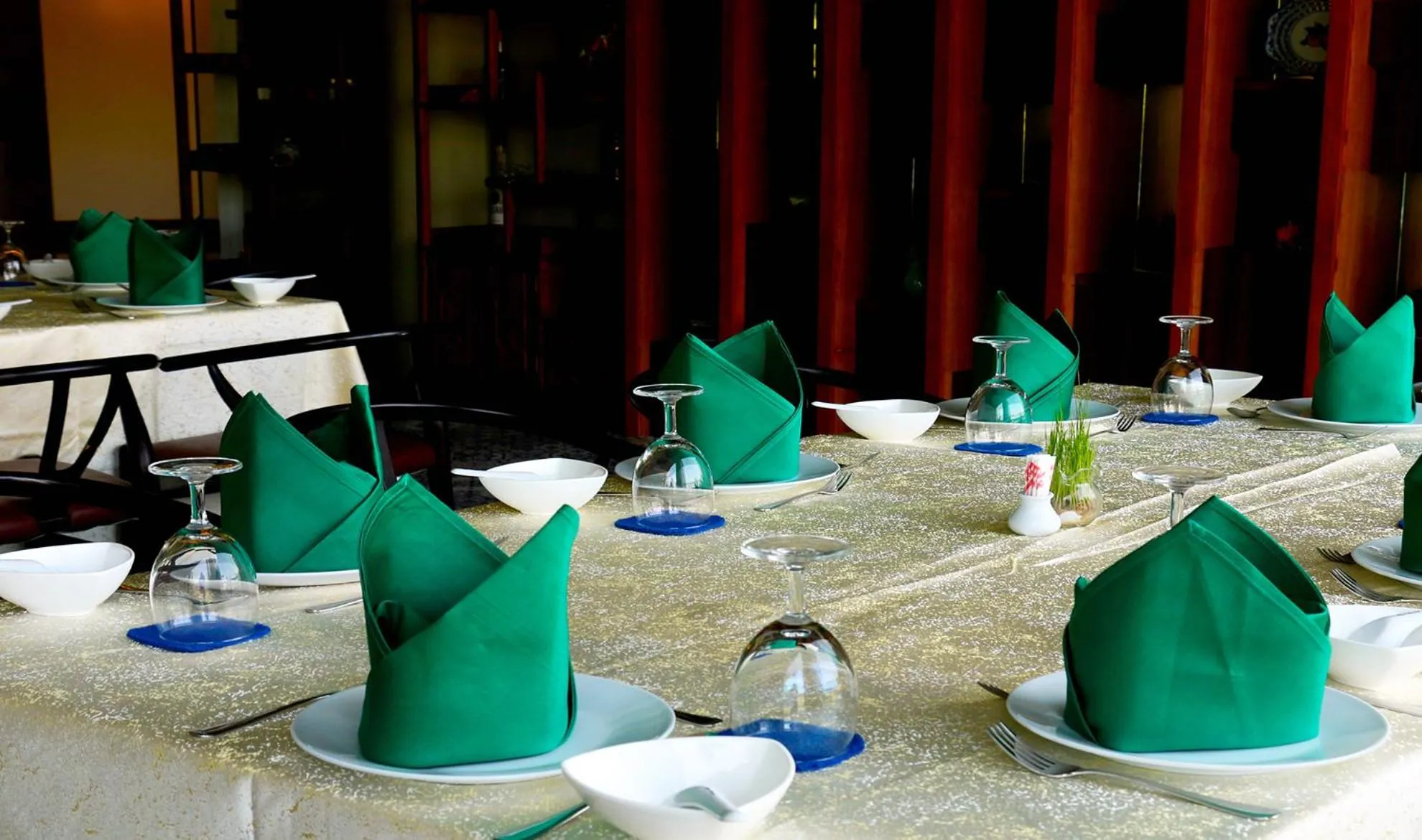 Restaurant/places to eat in Katathong Golf Resort & Spa