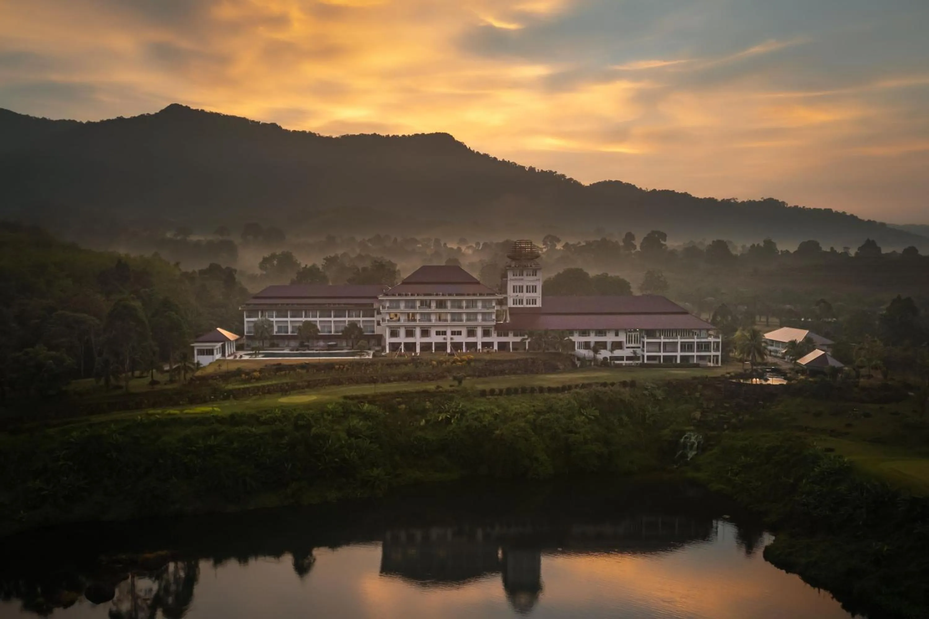 Property building in Katathong Golf Resort & Spa