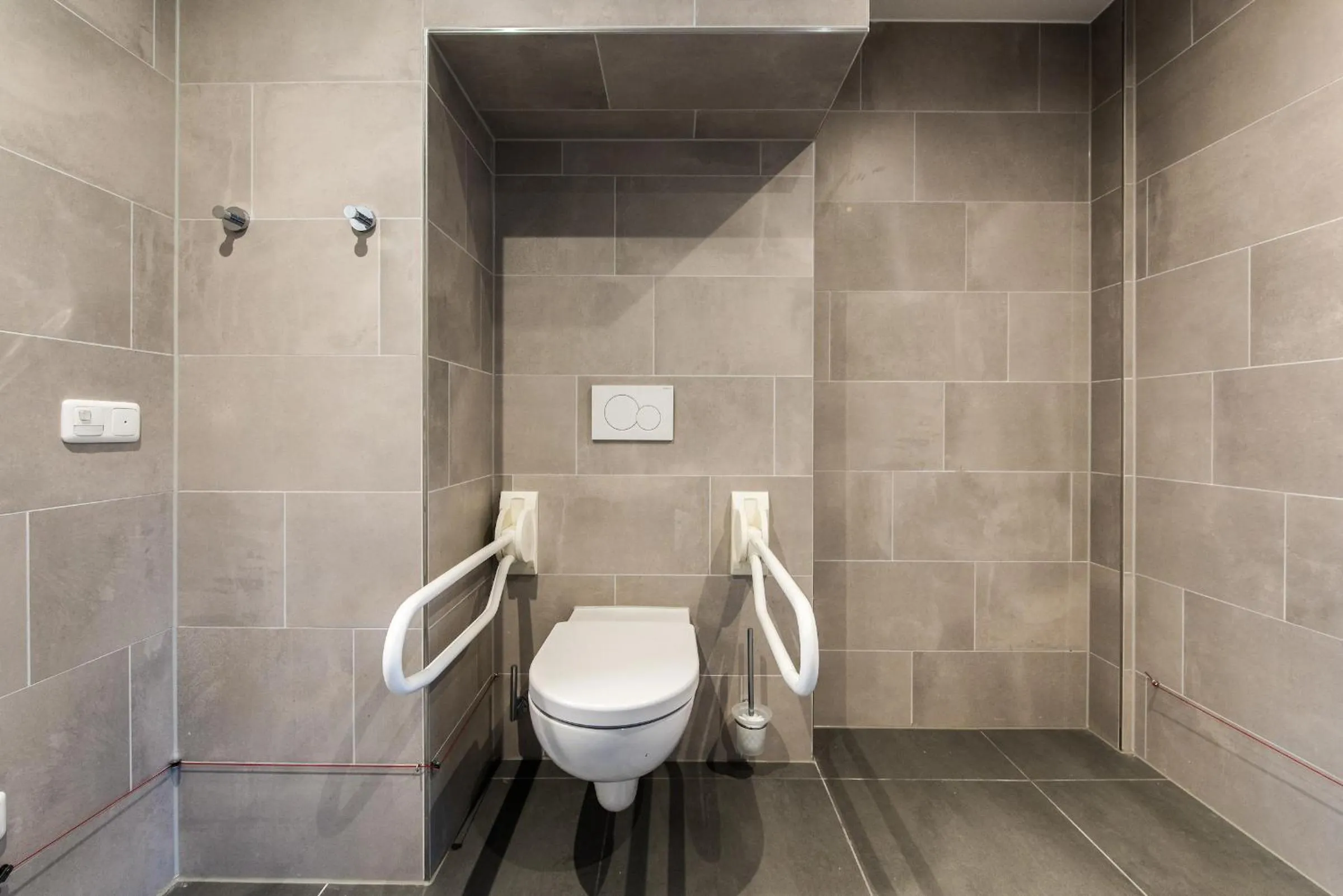 Toilet in YAYS Amsterdam North by Numa