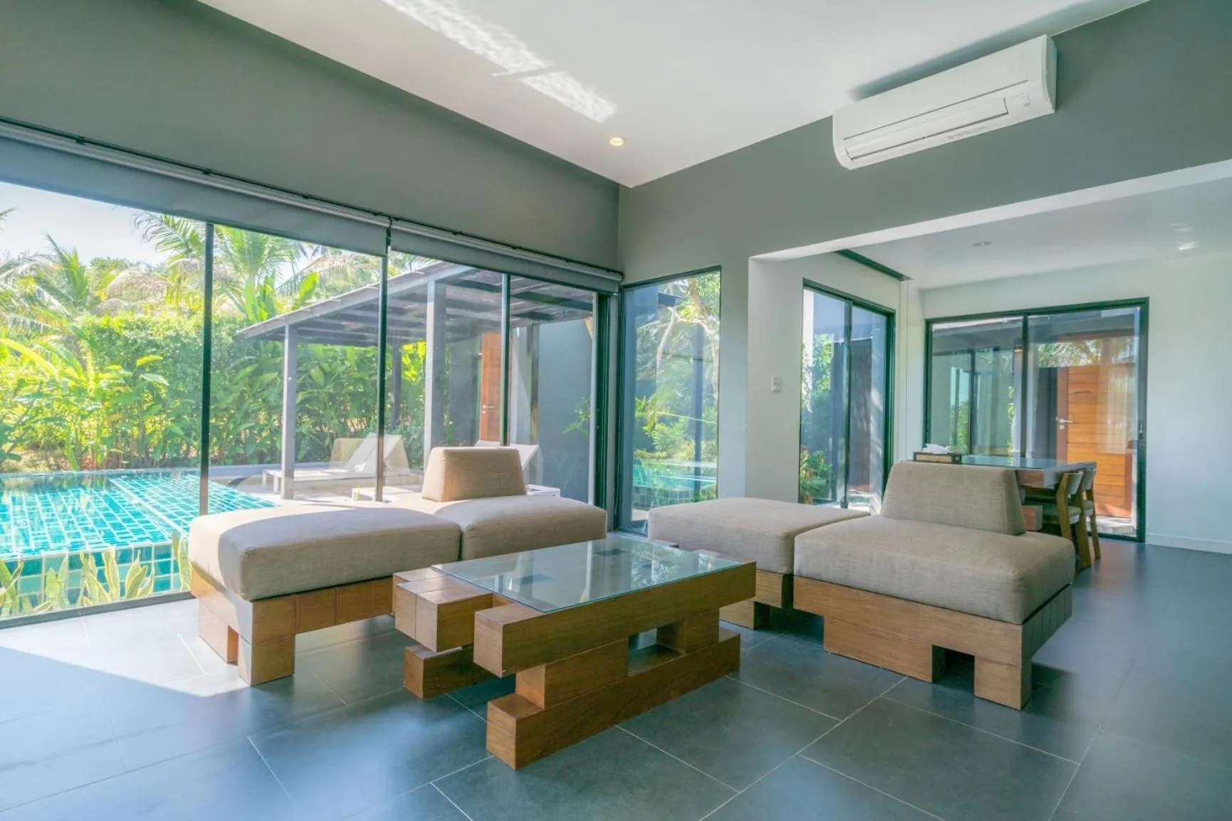 Living room in SEAnery Beach Resort