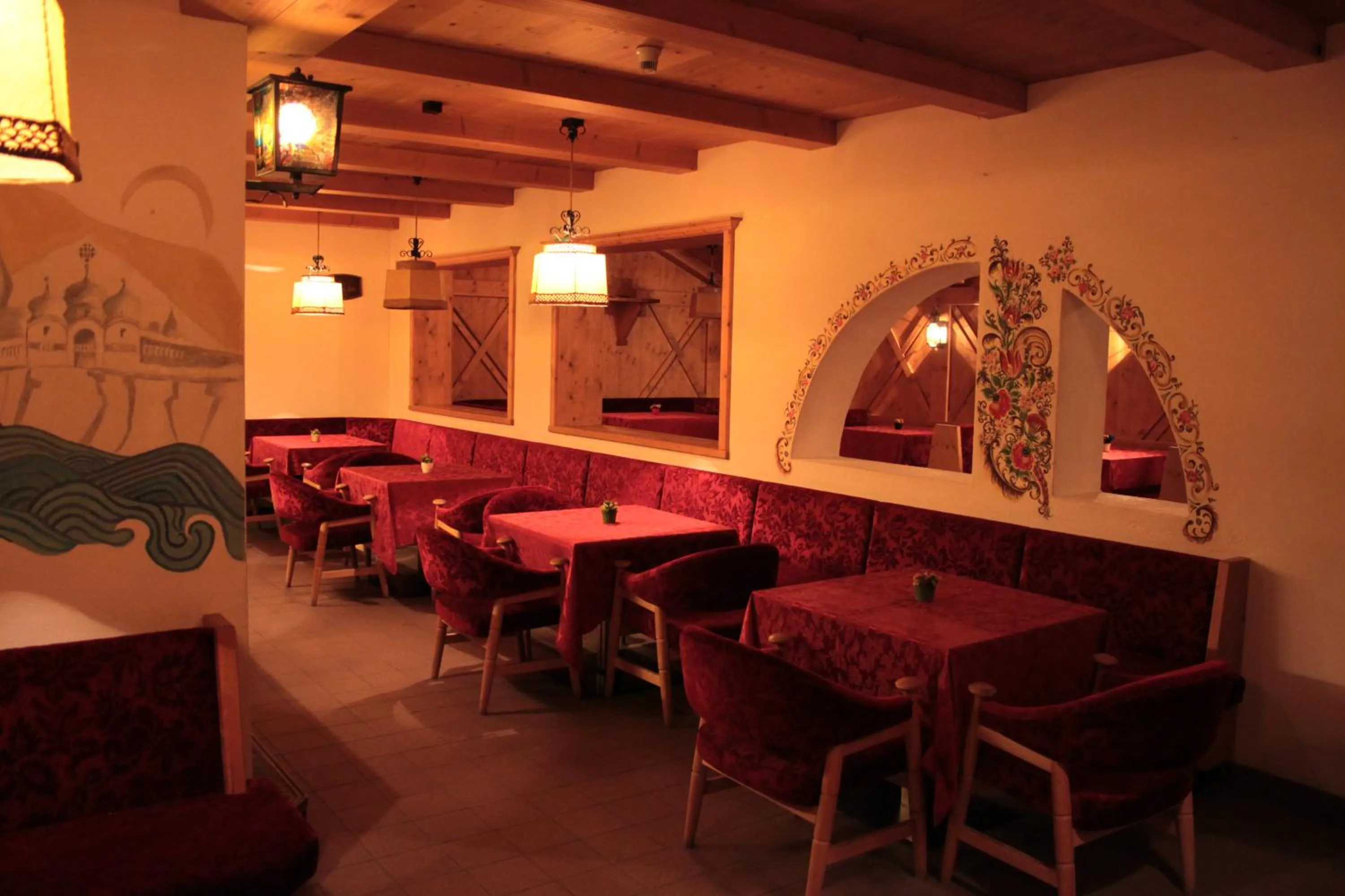 Restaurant/places to eat in Hotel Molino