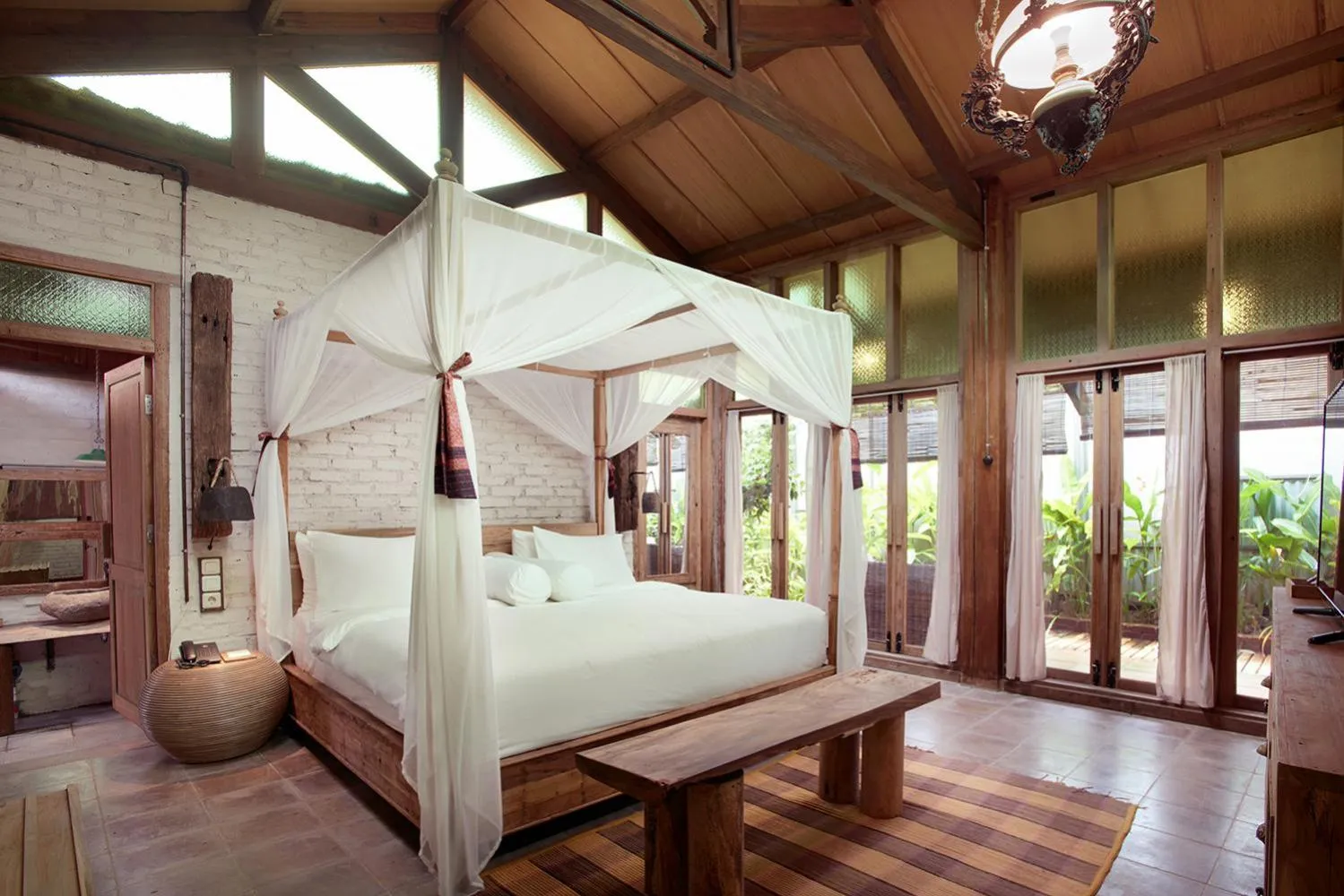 Bed in Desa Alamanis Resort Villa