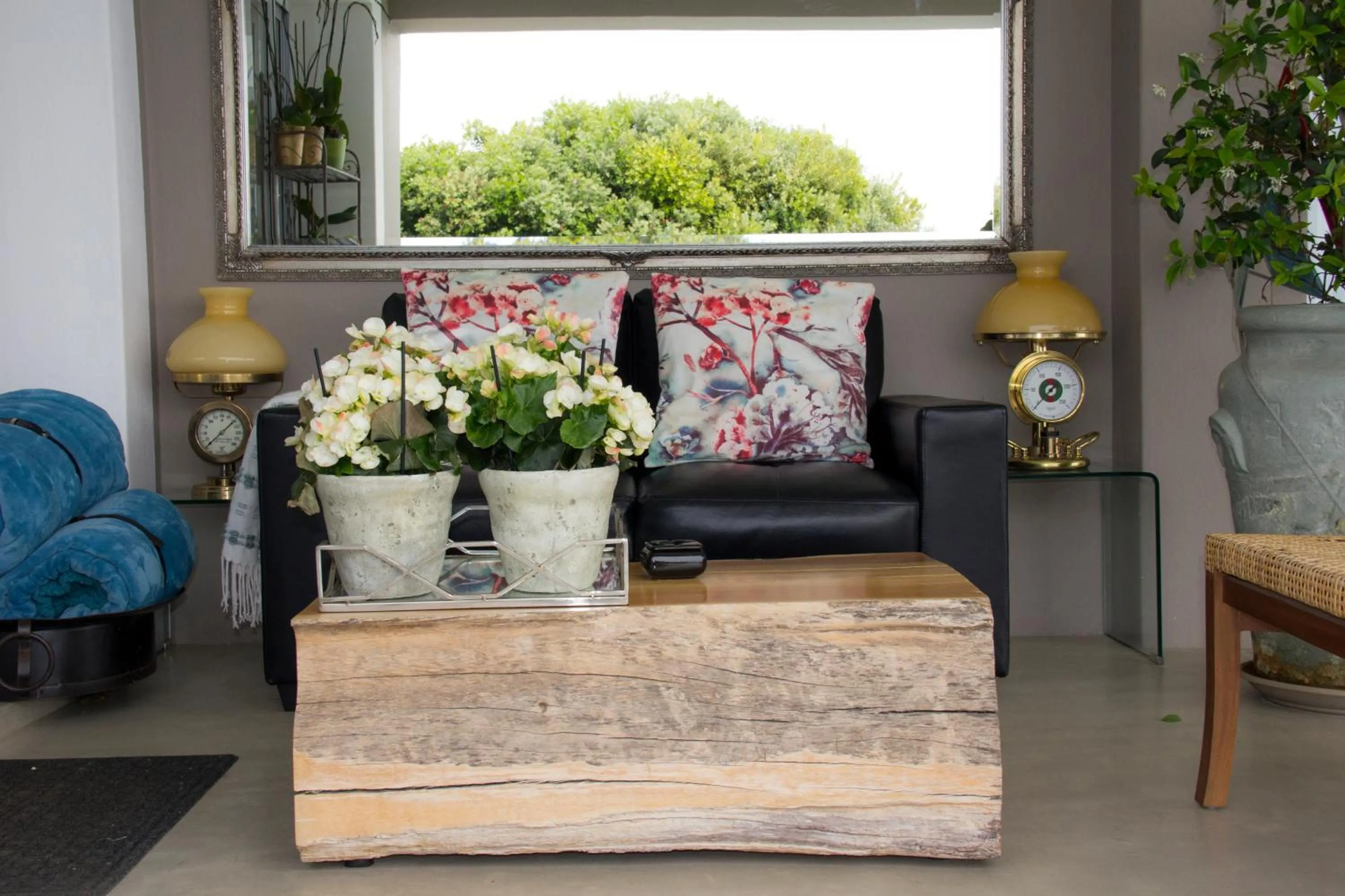 Patio in Residence William French