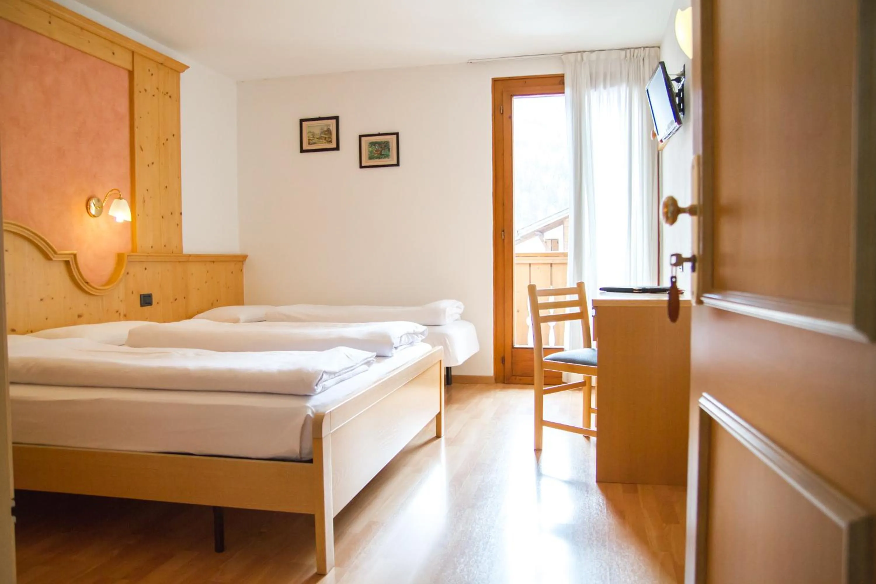 Photo of the whole room, Bed in Hotel Genzianella