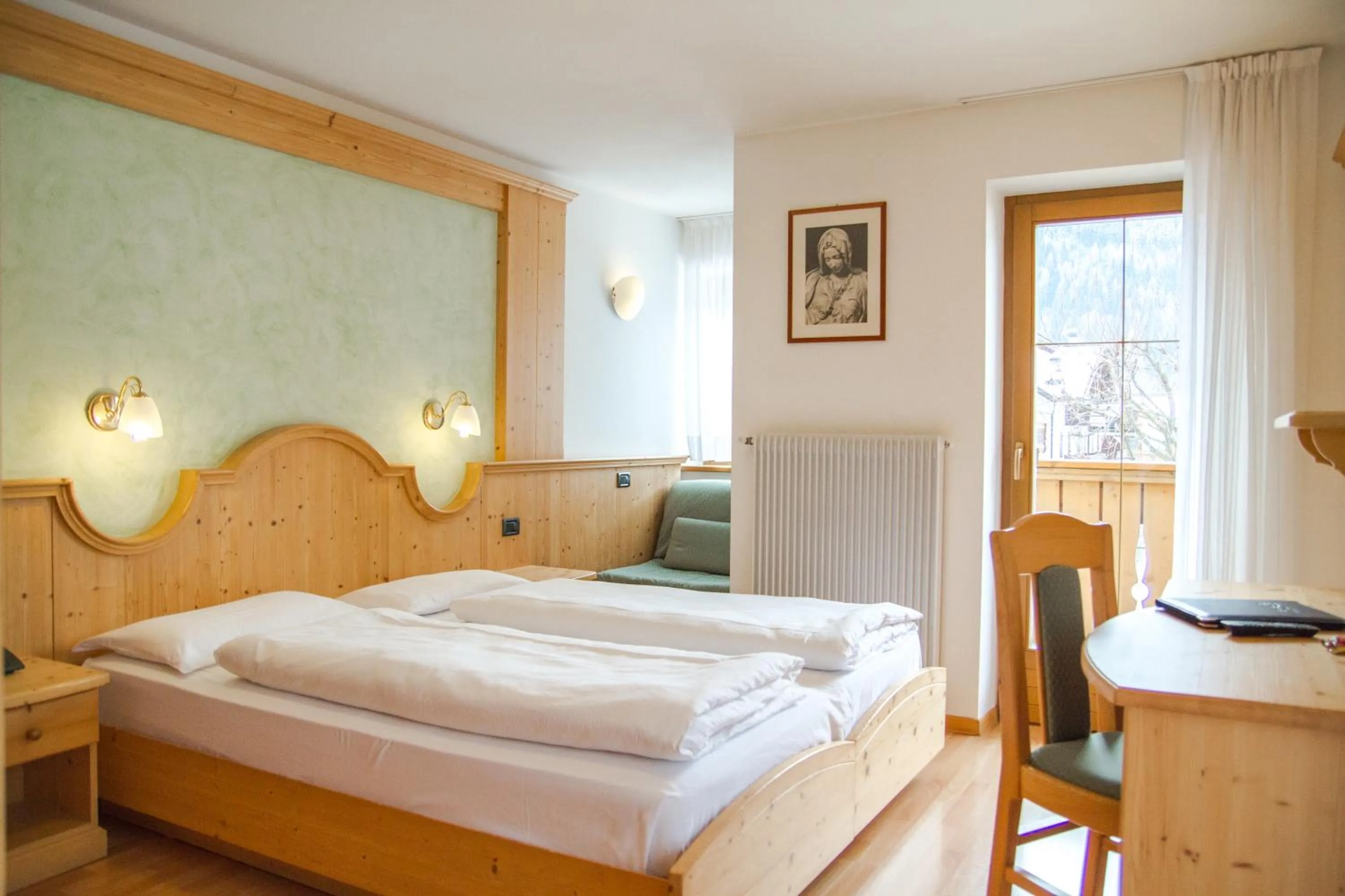 Photo of the whole room, Bed in Hotel Genzianella