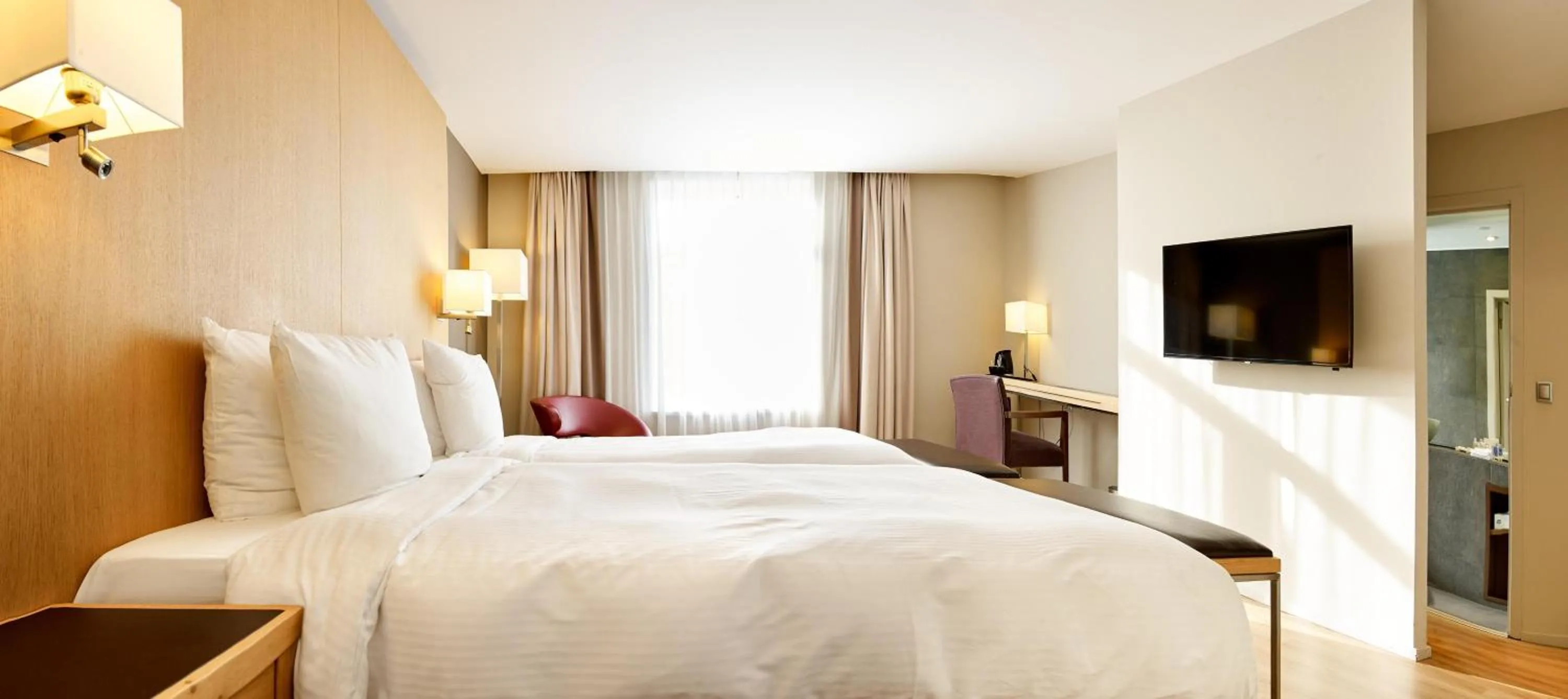 Bedroom, Bed in Radisson BLU Balmoral