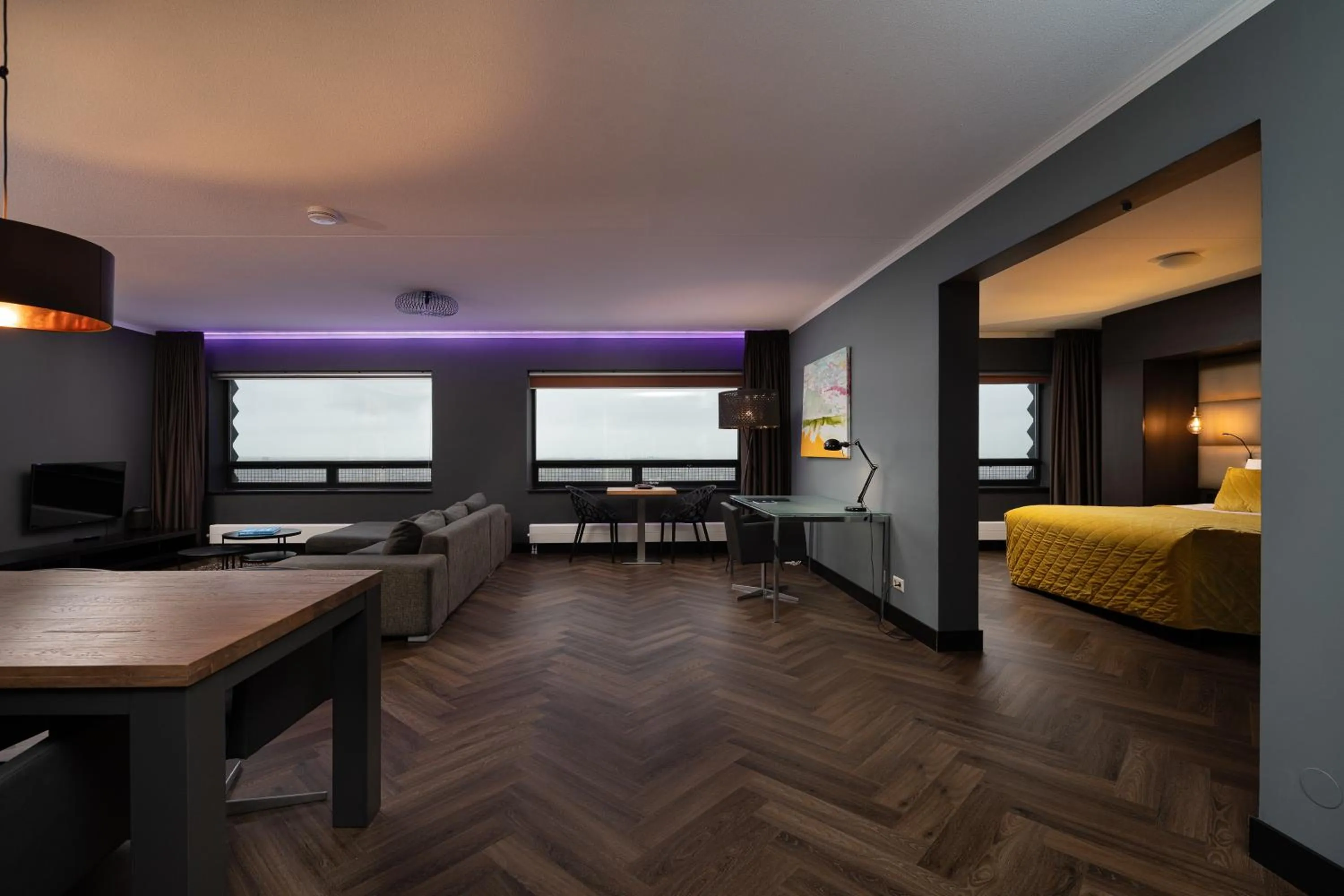 Bed in The Penthouse At The Hague Tower