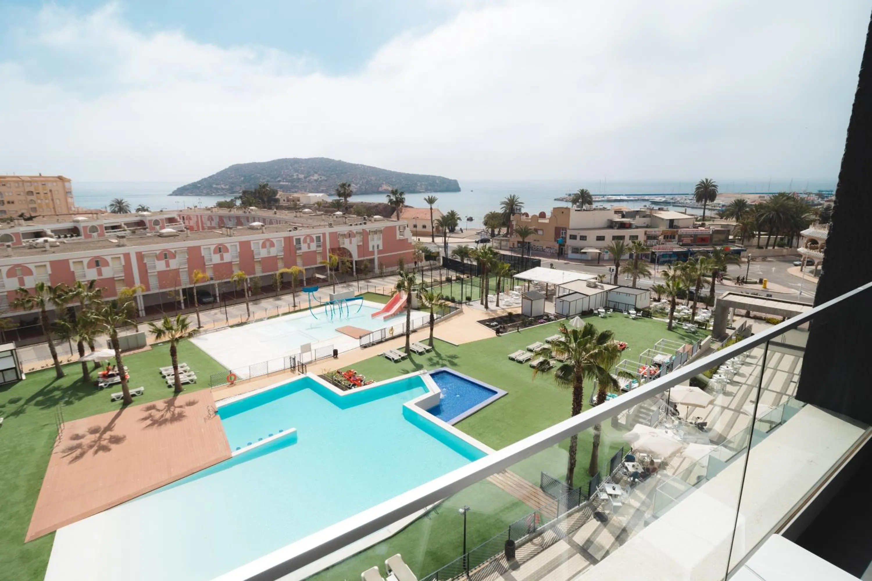 Pool view in Dos Playas - 30º hotels