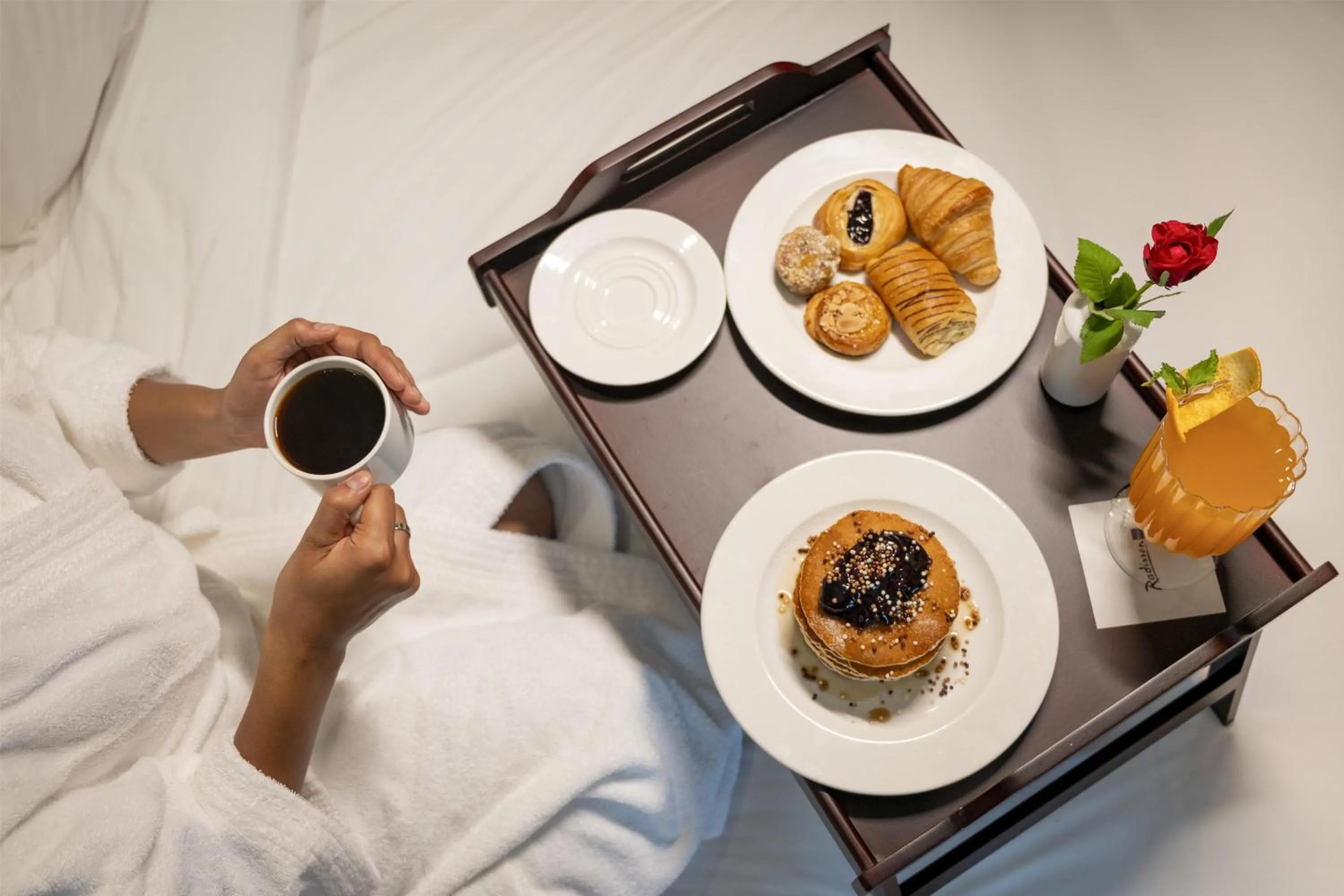 Bedroom in Radisson Blu Faridabad