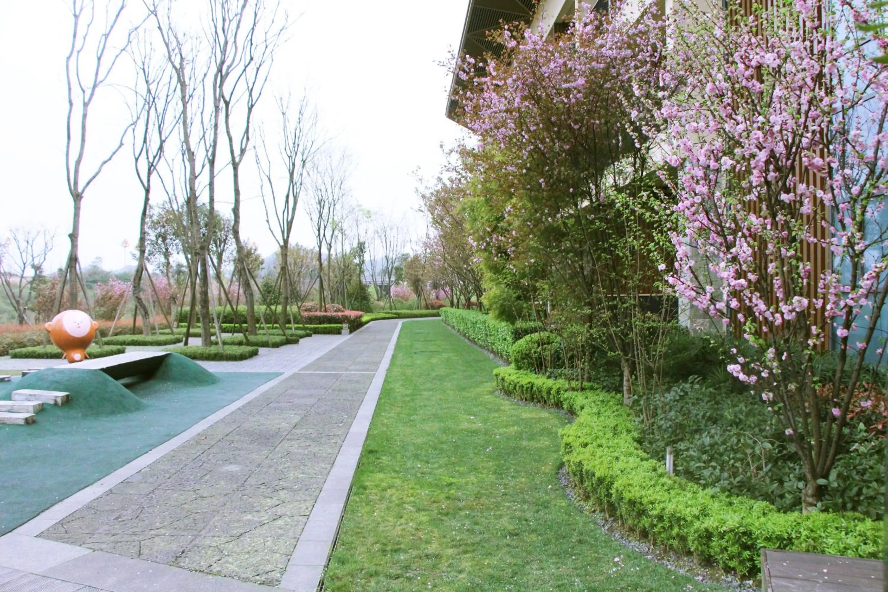 Property building in Holiday Inn Express Emei Mountain, an IHG Hotel