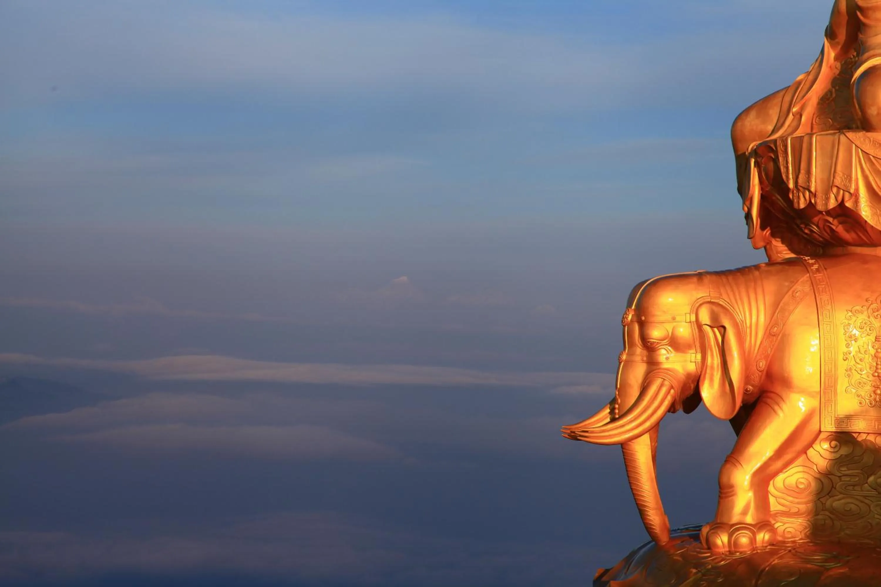 Nearby landmark in Holiday Inn Express Emei Mountain, an IHG Hotel