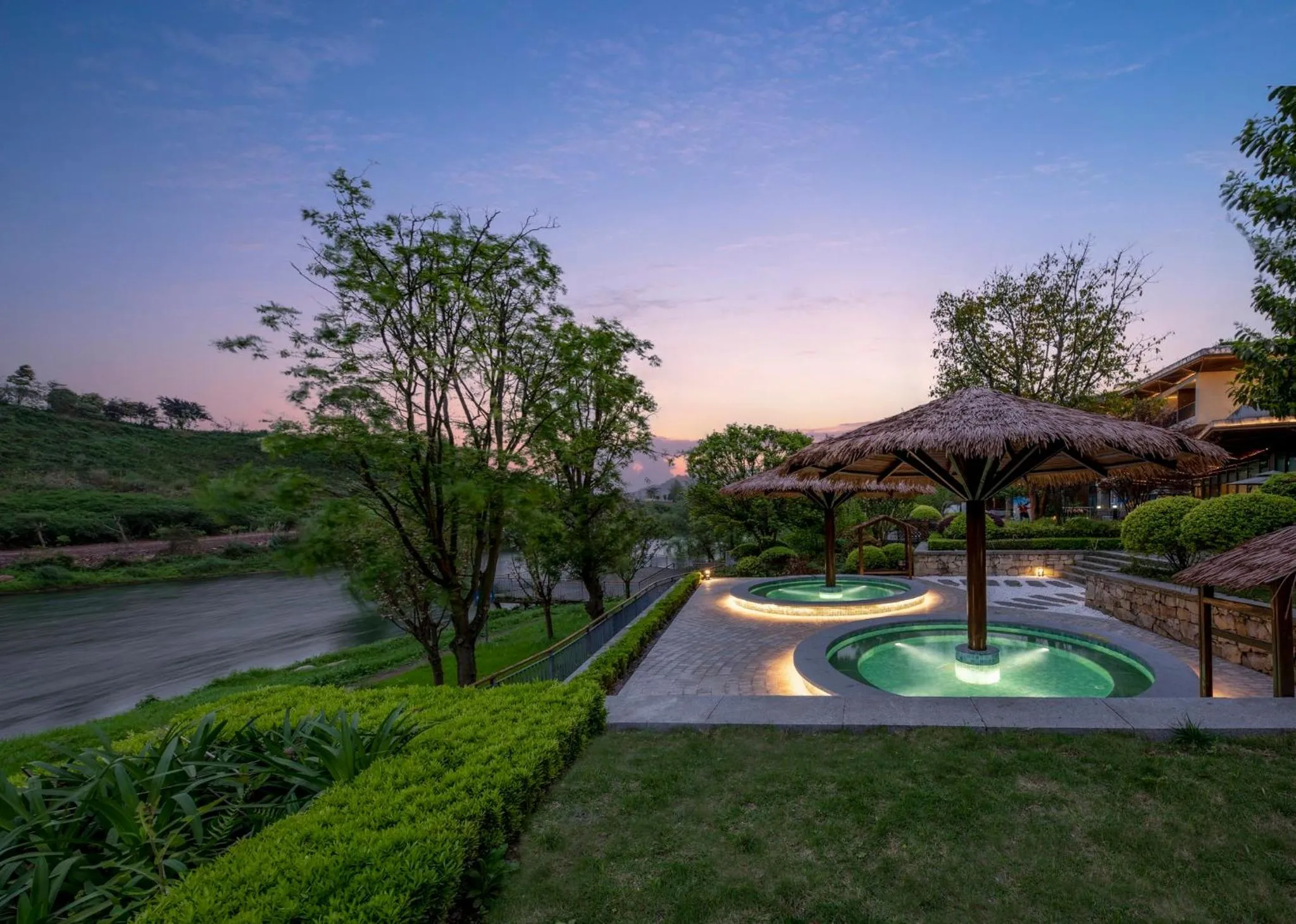 Fitness centre/facilities in Holiday Inn Express Emei Mountain, an IHG Hotel