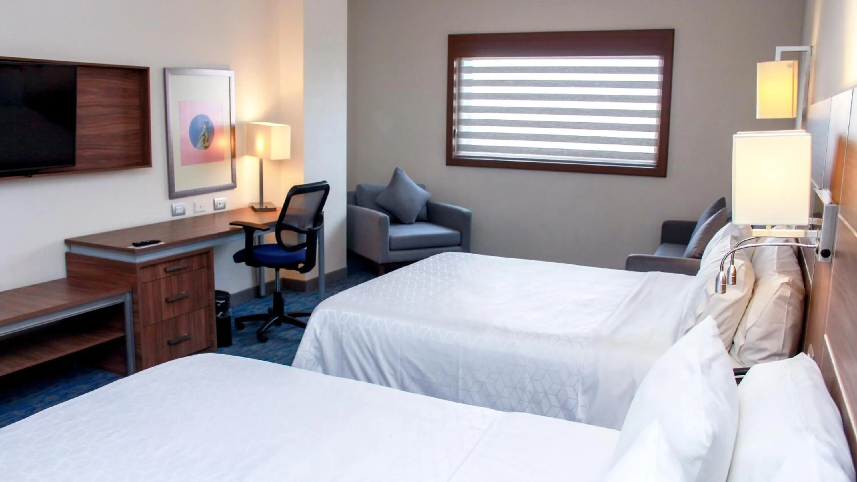 Bed in Holiday Inn Express & Suites - Ciudad Obregon by IHG
