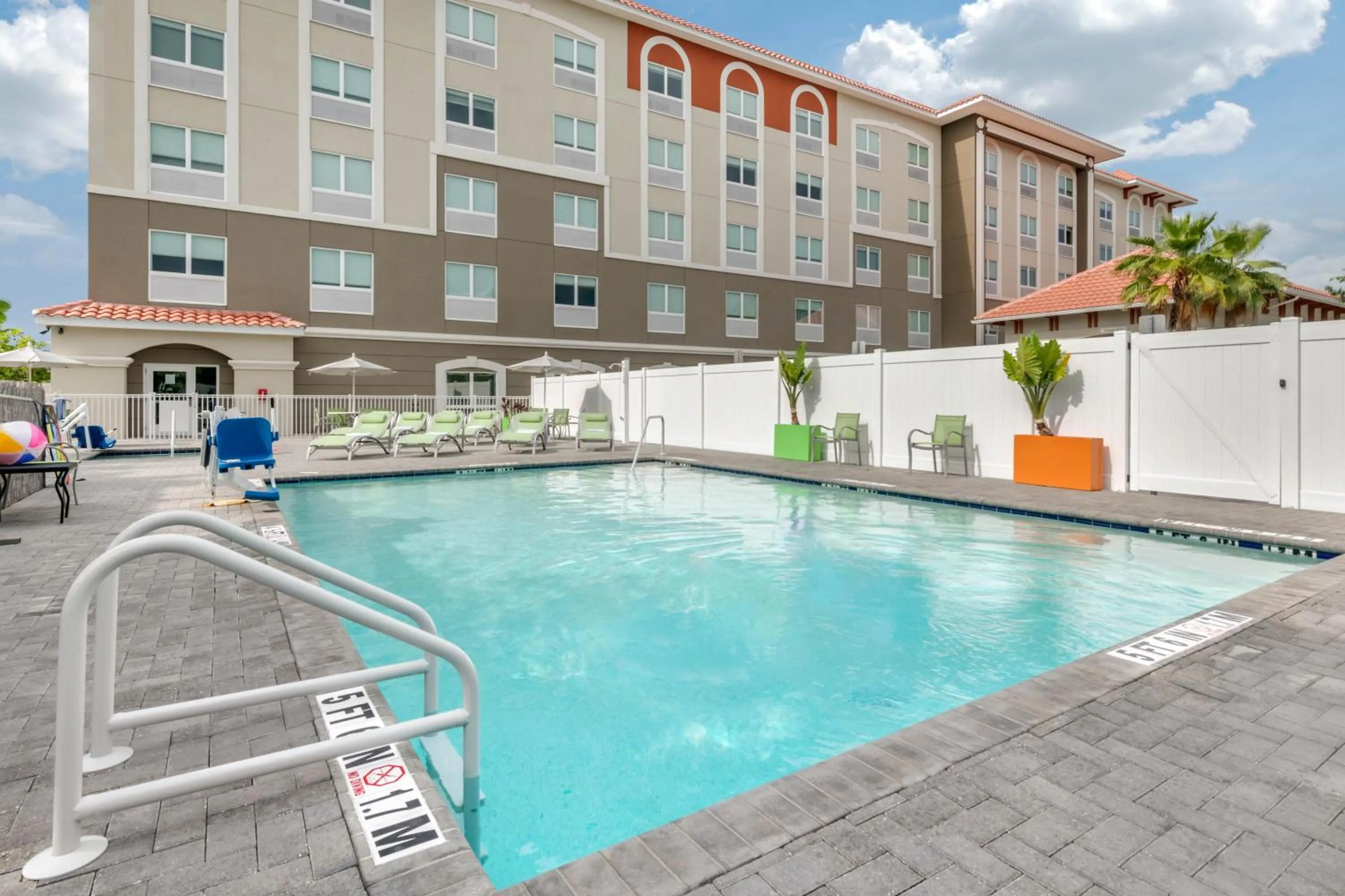 Swimming pool in Holiday Inn Express & Suites - St. Petersburg - Madeira Beach by IHG