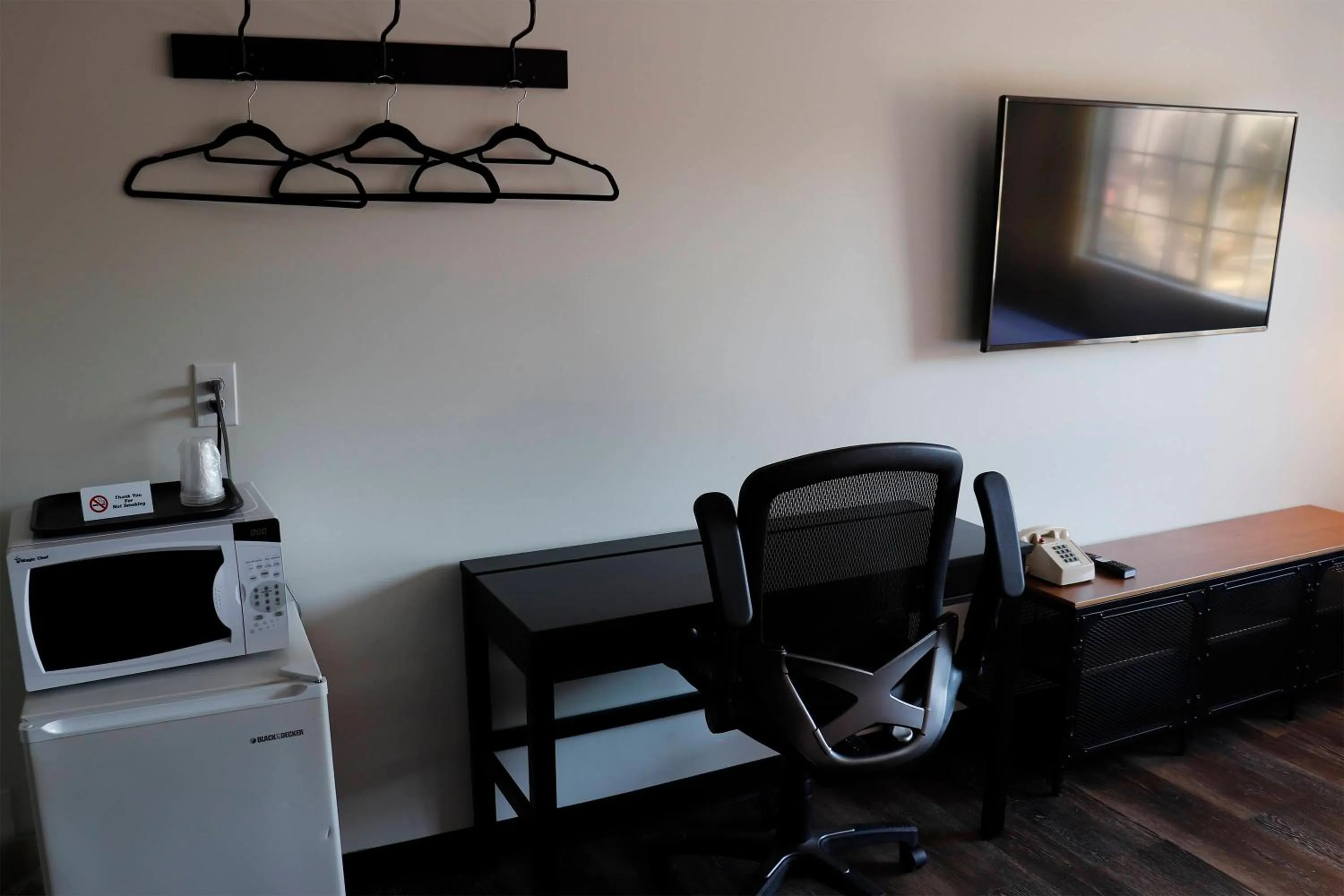 TV and multimedia in Best Lynnwood Inn