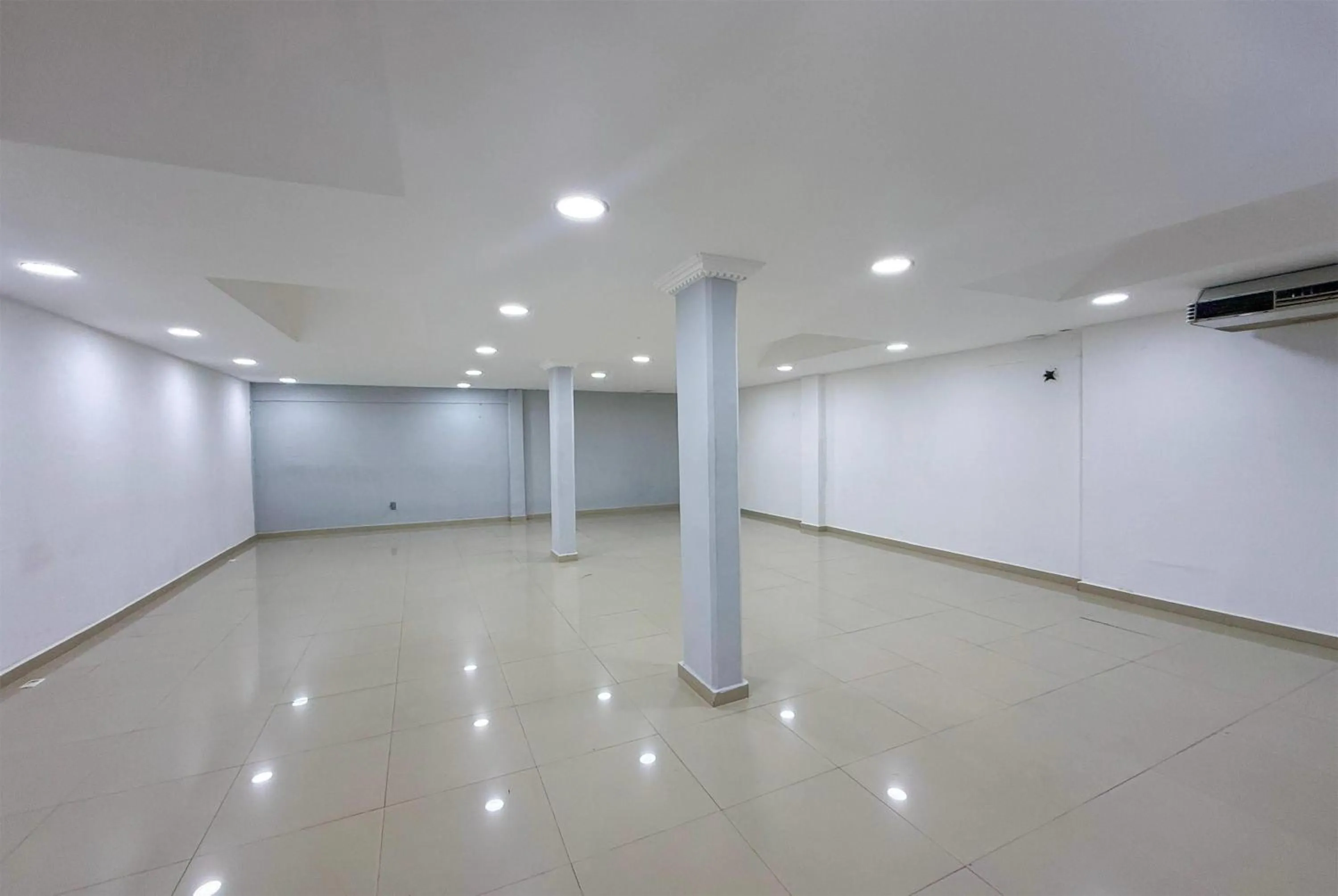 Meeting/conference room in Days Inn by Wyndham Minatitlan