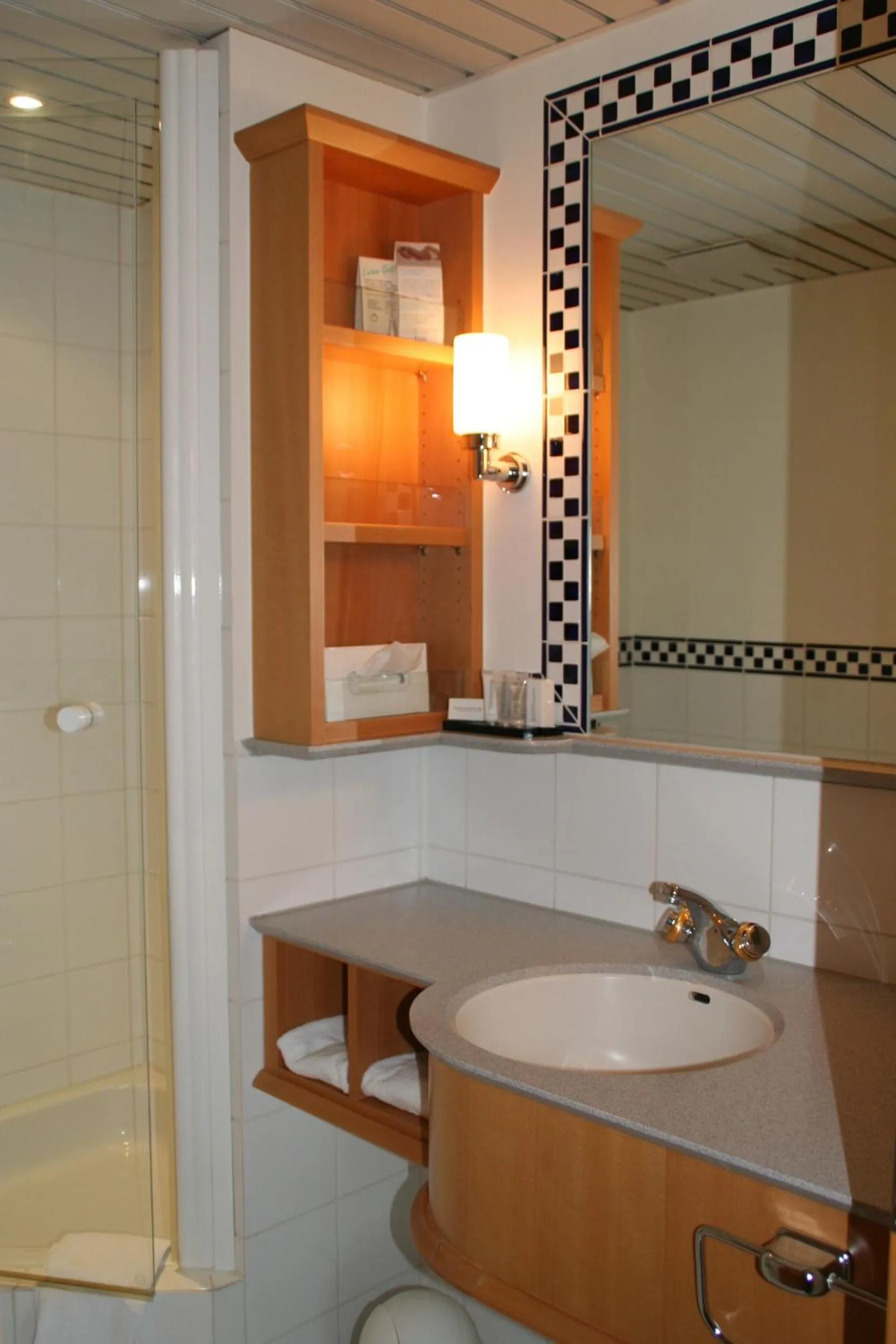 Bathroom in Hotel Rech
