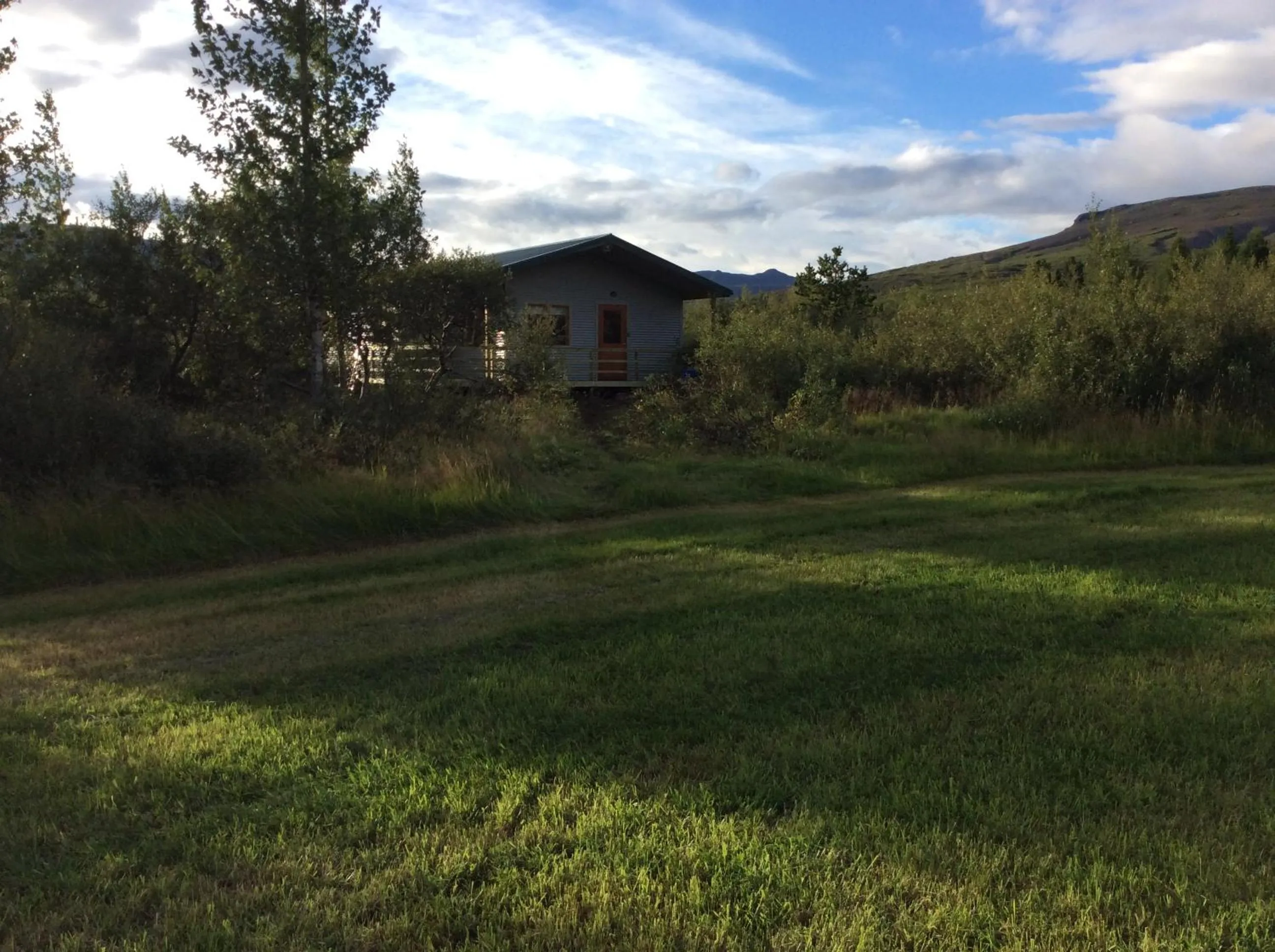 Property building in Middalskot Cottages