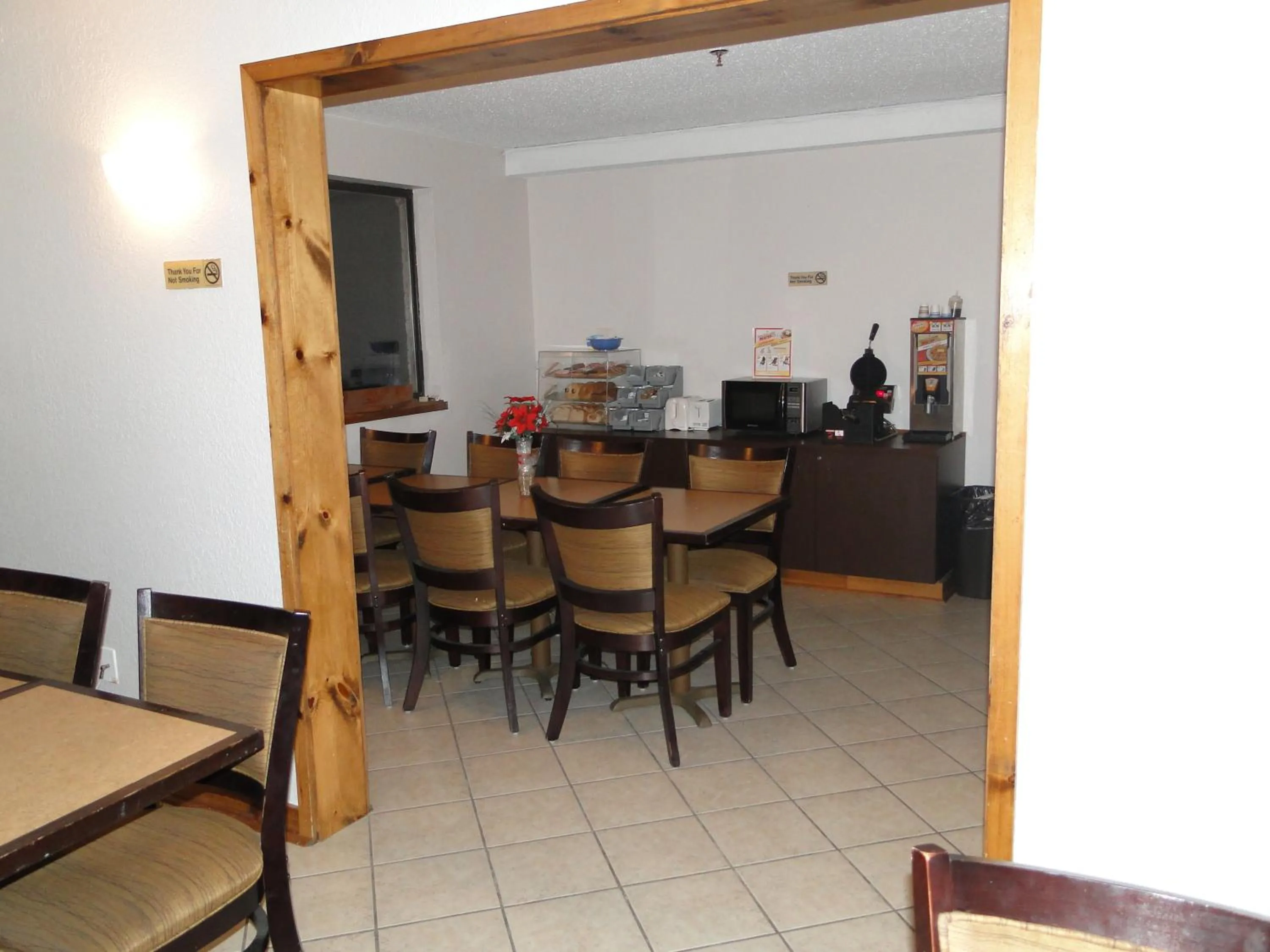 Food and drinks in Oscoda Lakeside Hotel