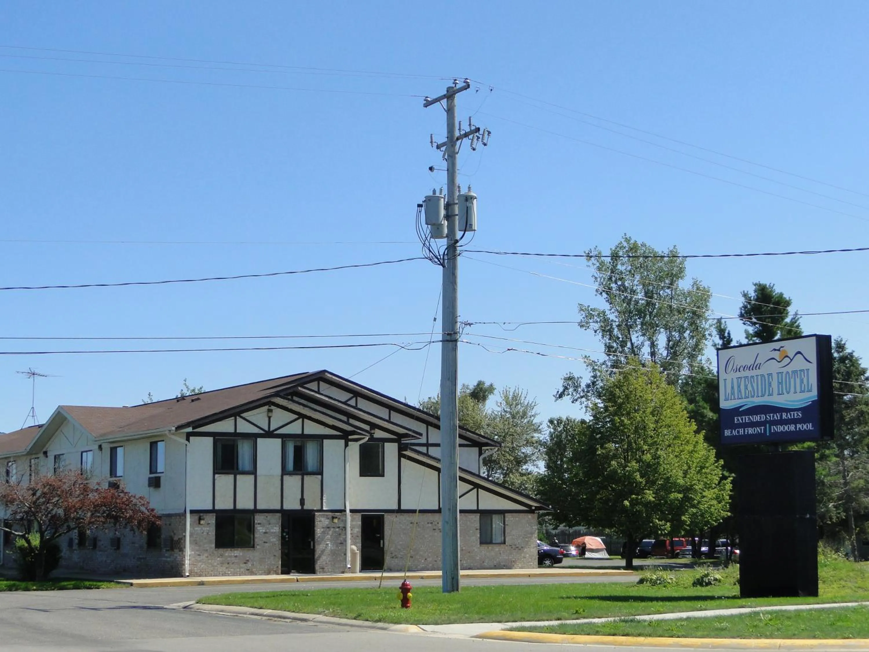 Property building in Oscoda Lakeside Hotel