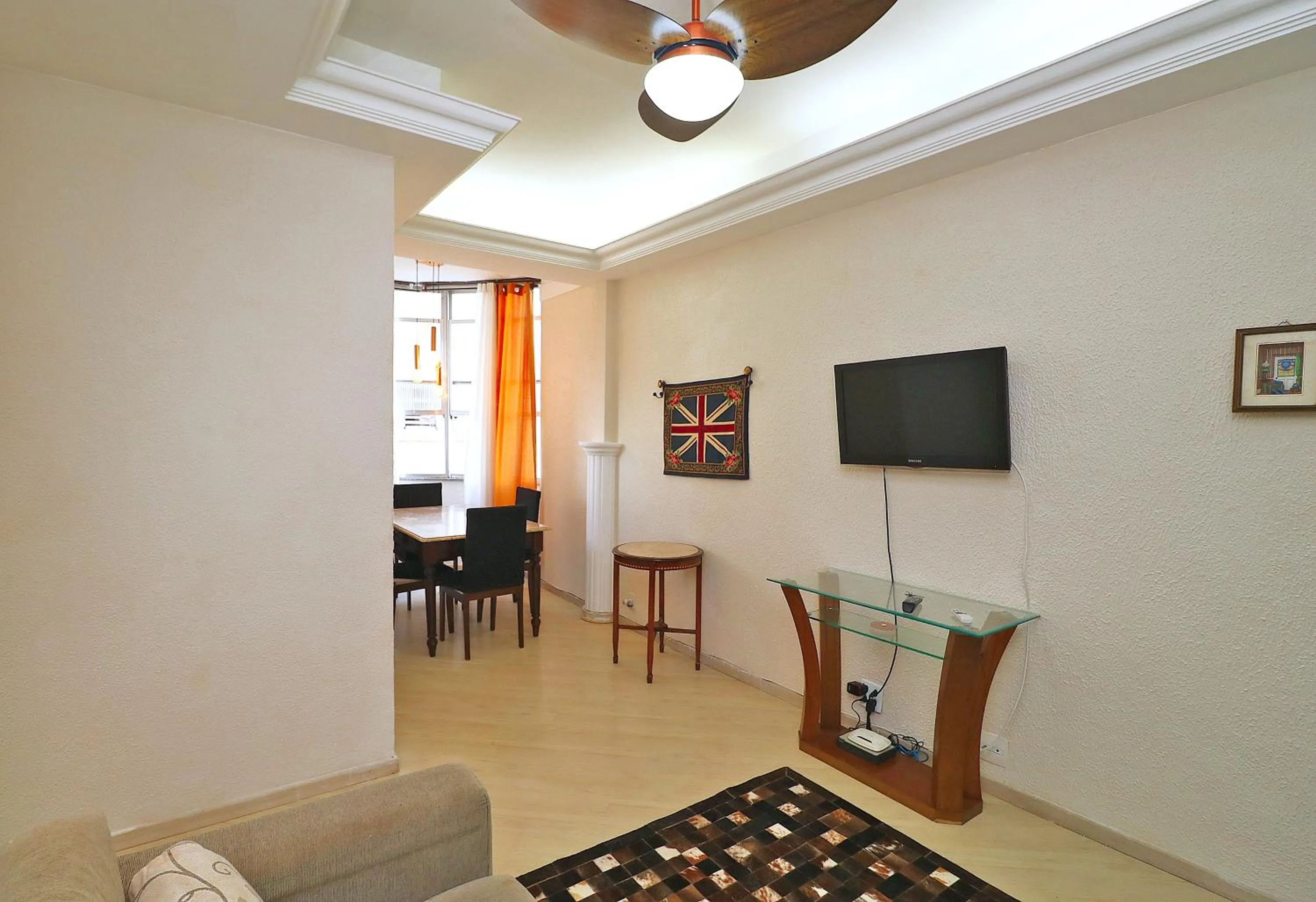 TV and multimedia in Rio Spot Sara 1118