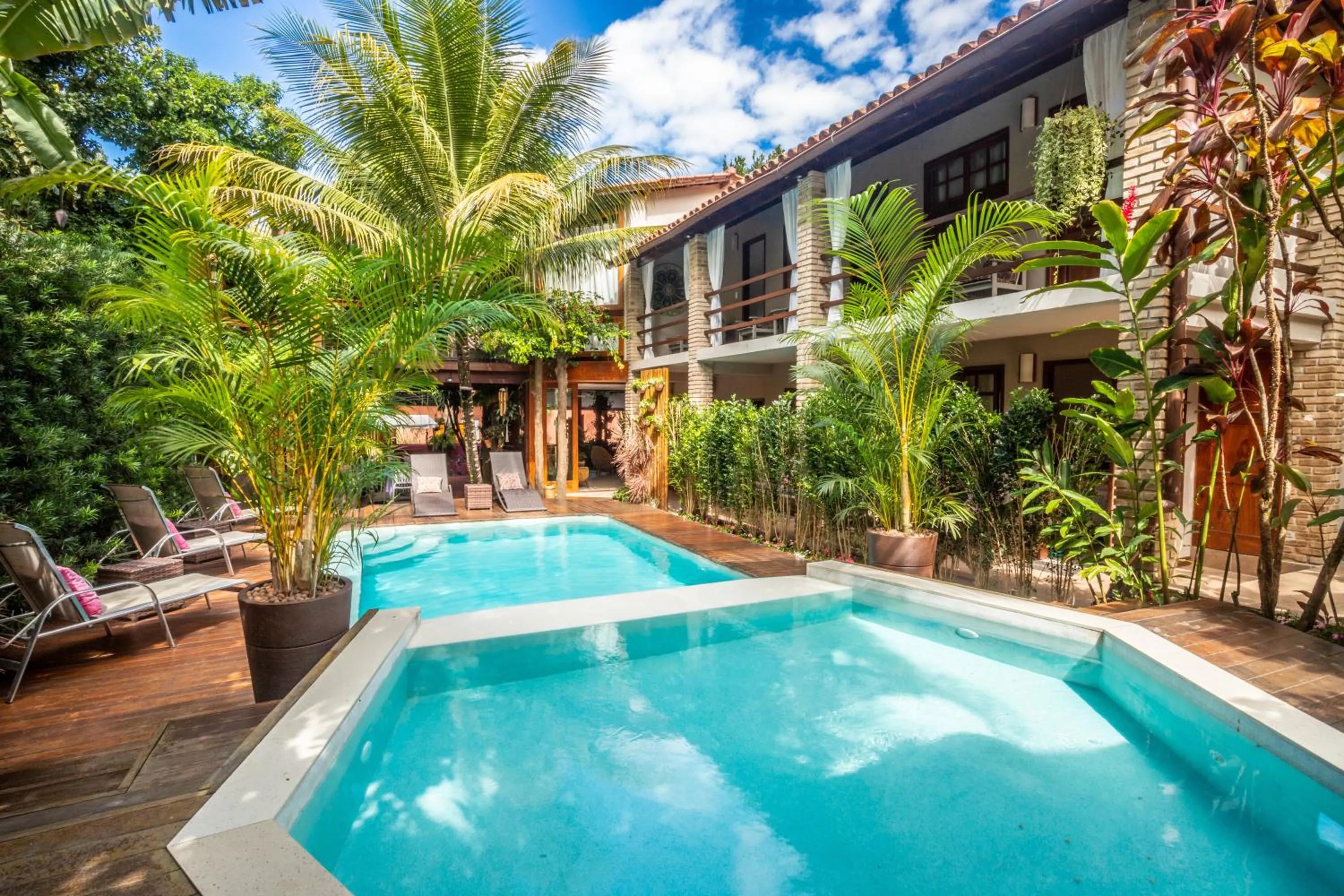 Swimming pool in Pousada Agua de Coco
