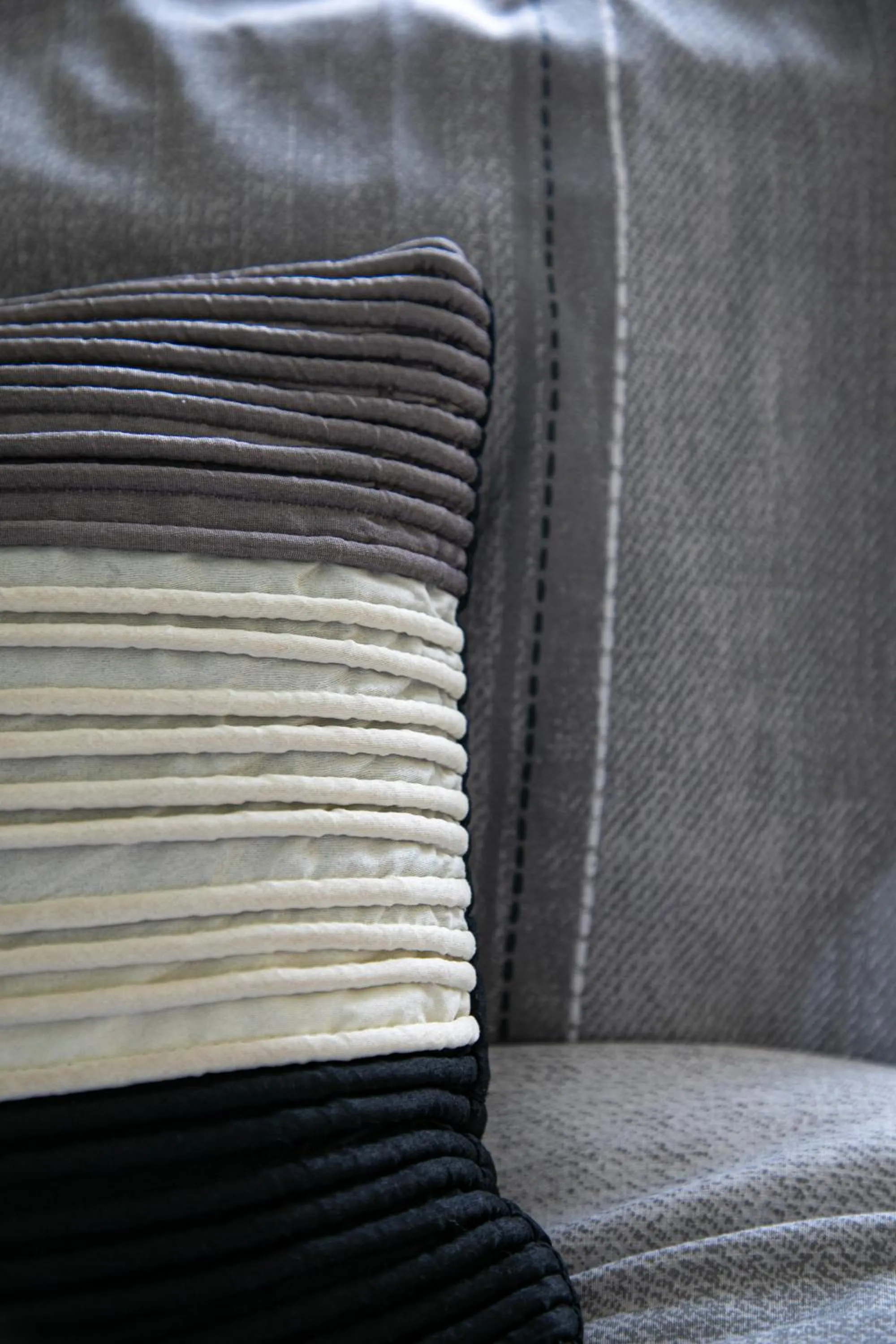 Bed in Jacaranda Hotel