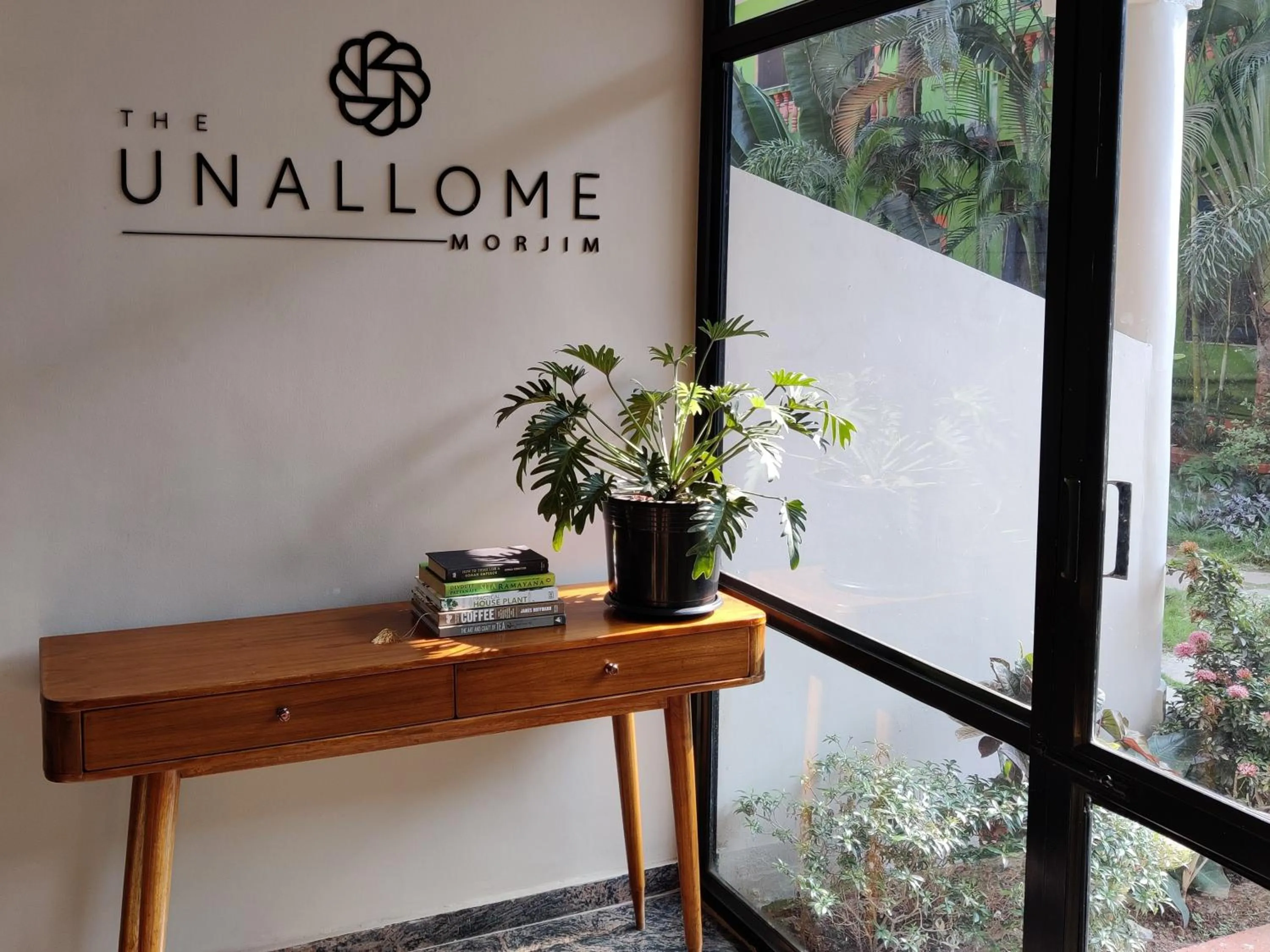 Property building in The Unallome, Morjim