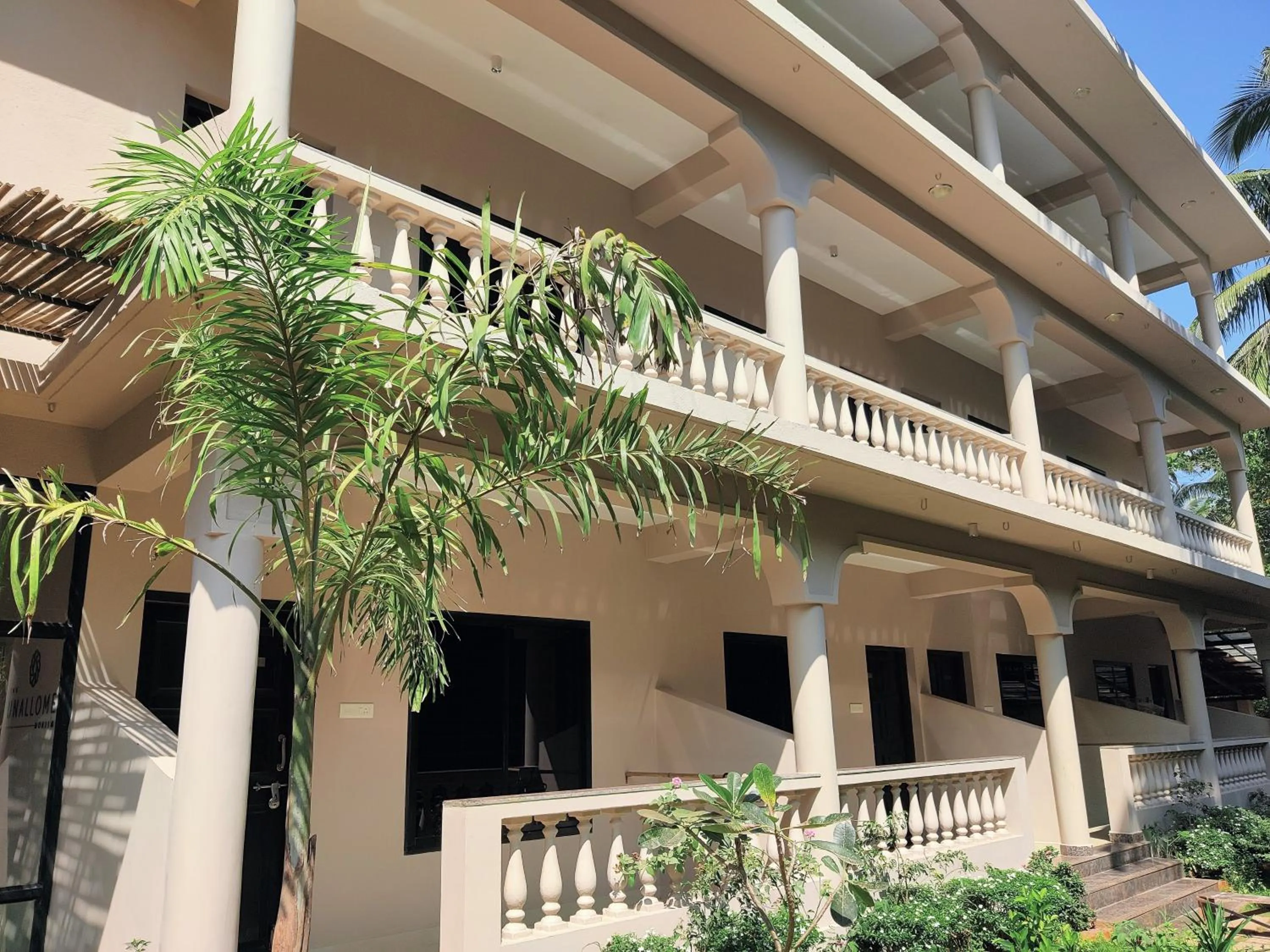 Property building in The Unallome, Morjim