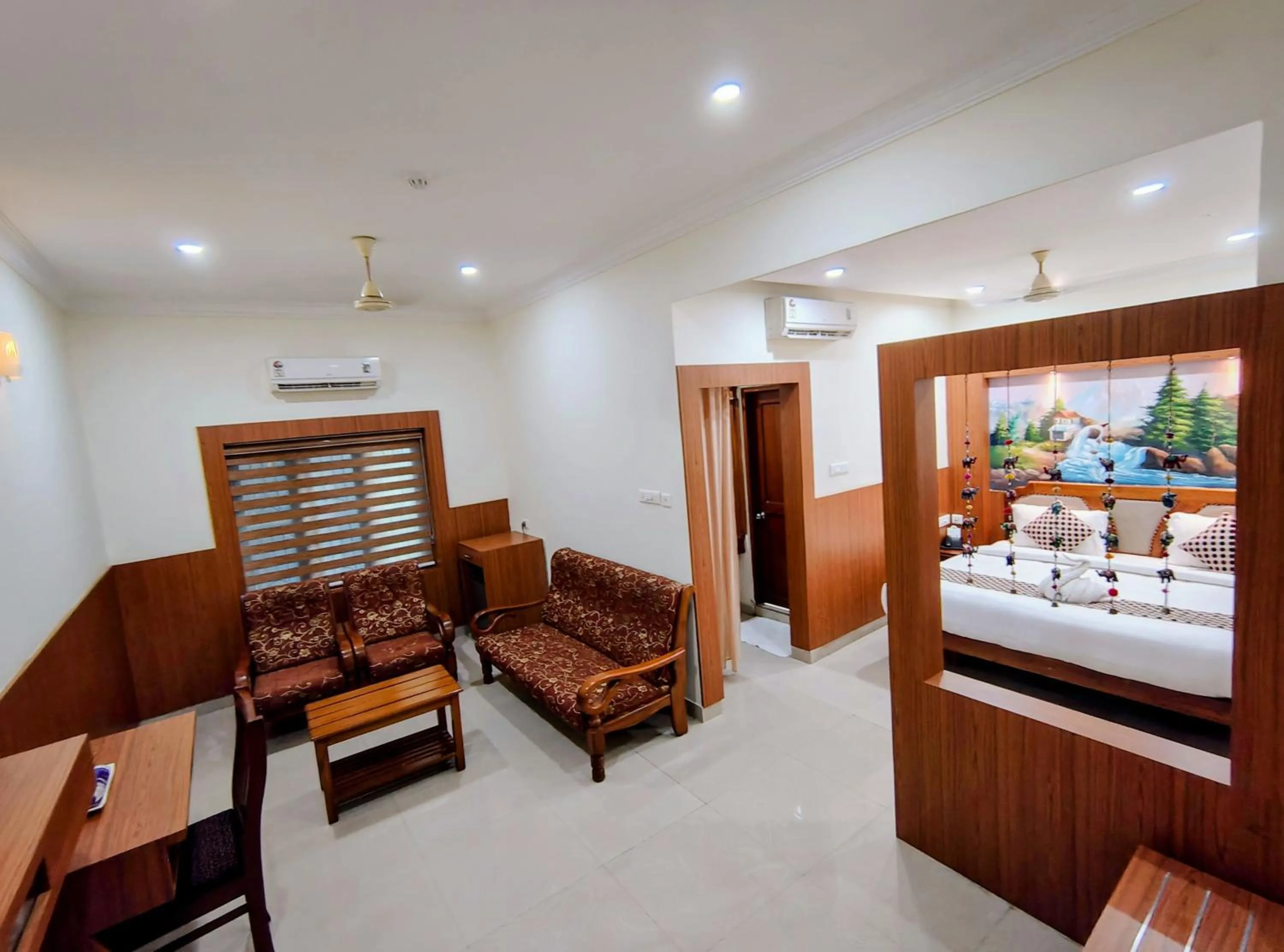 Living room in Sneha Inn